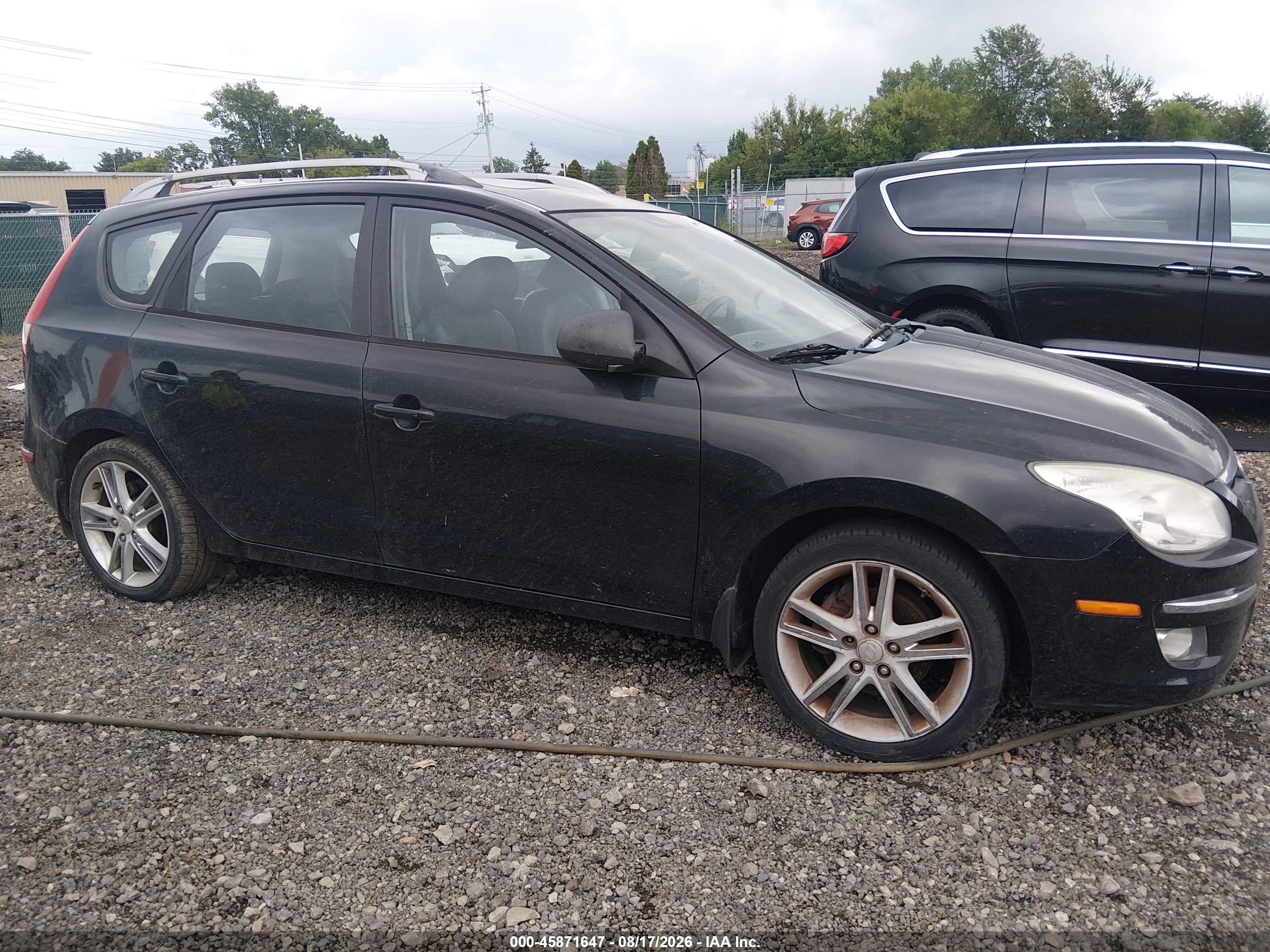 2011 Hyundai Elantra Touring Se Black vin: KMHDC8AE5BU110793