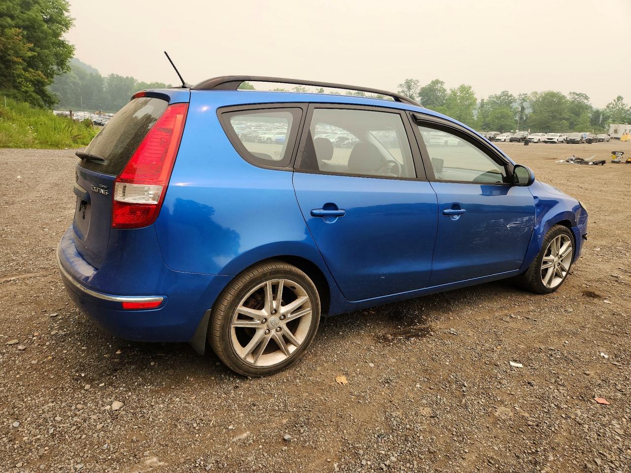 2010 Hyundai Elantra Touring Se Blue vin: KMHDC8AE6AU057035