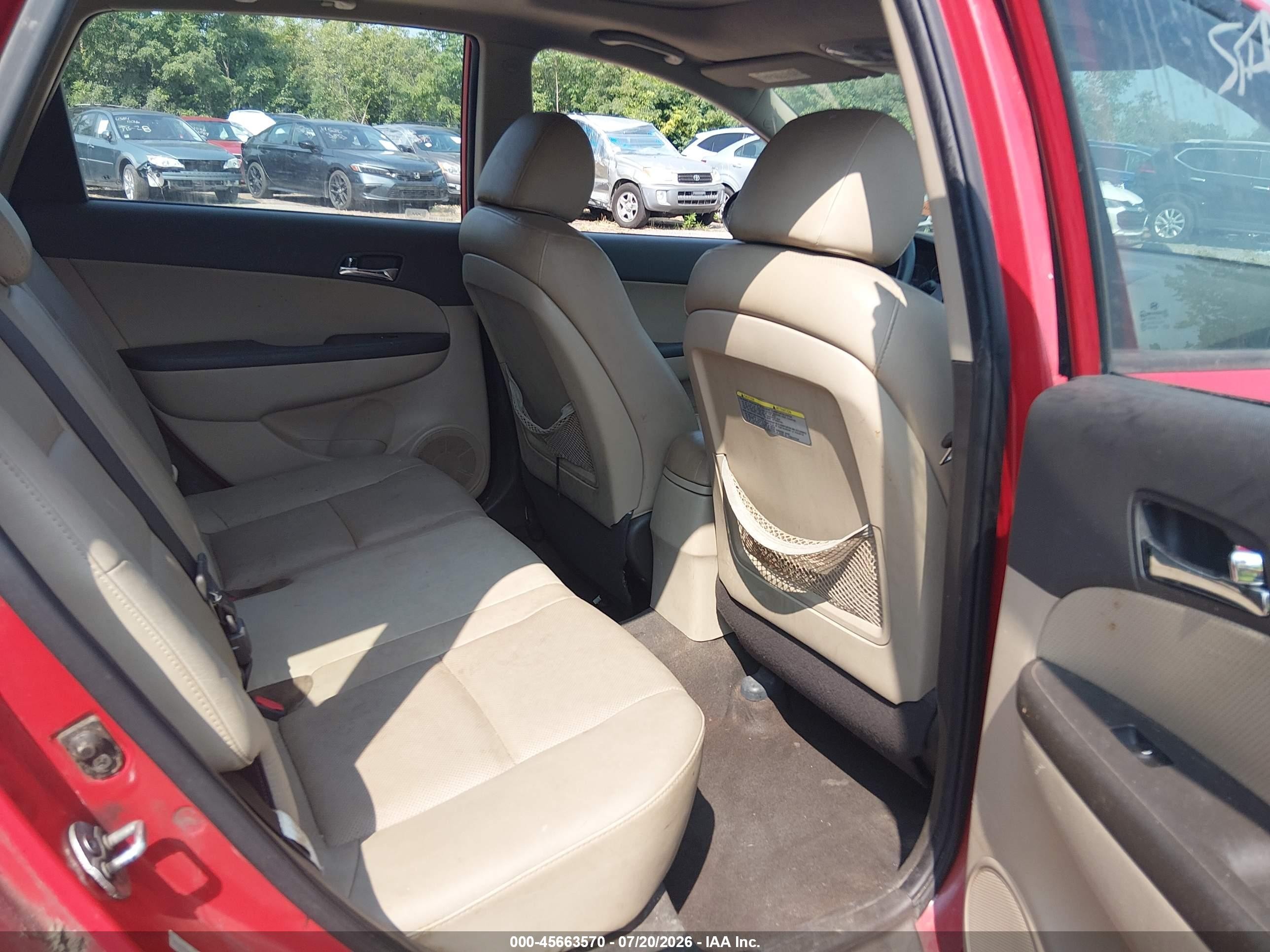 2011 Hyundai Elantra Touring Se Красный vin: KMHDC8AE6BU102086