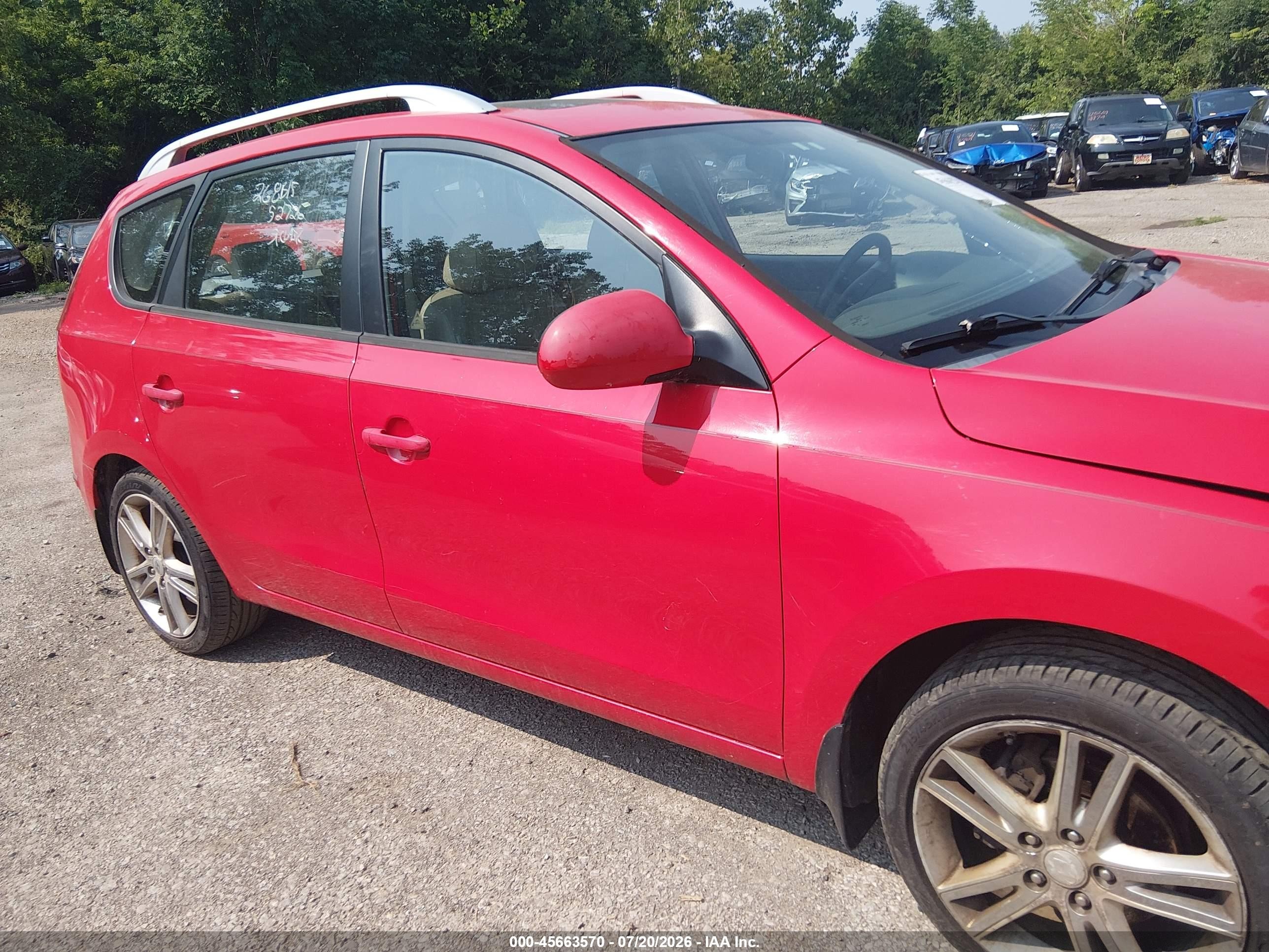 2011 Hyundai Elantra Touring Se Красный vin: KMHDC8AE6BU102086