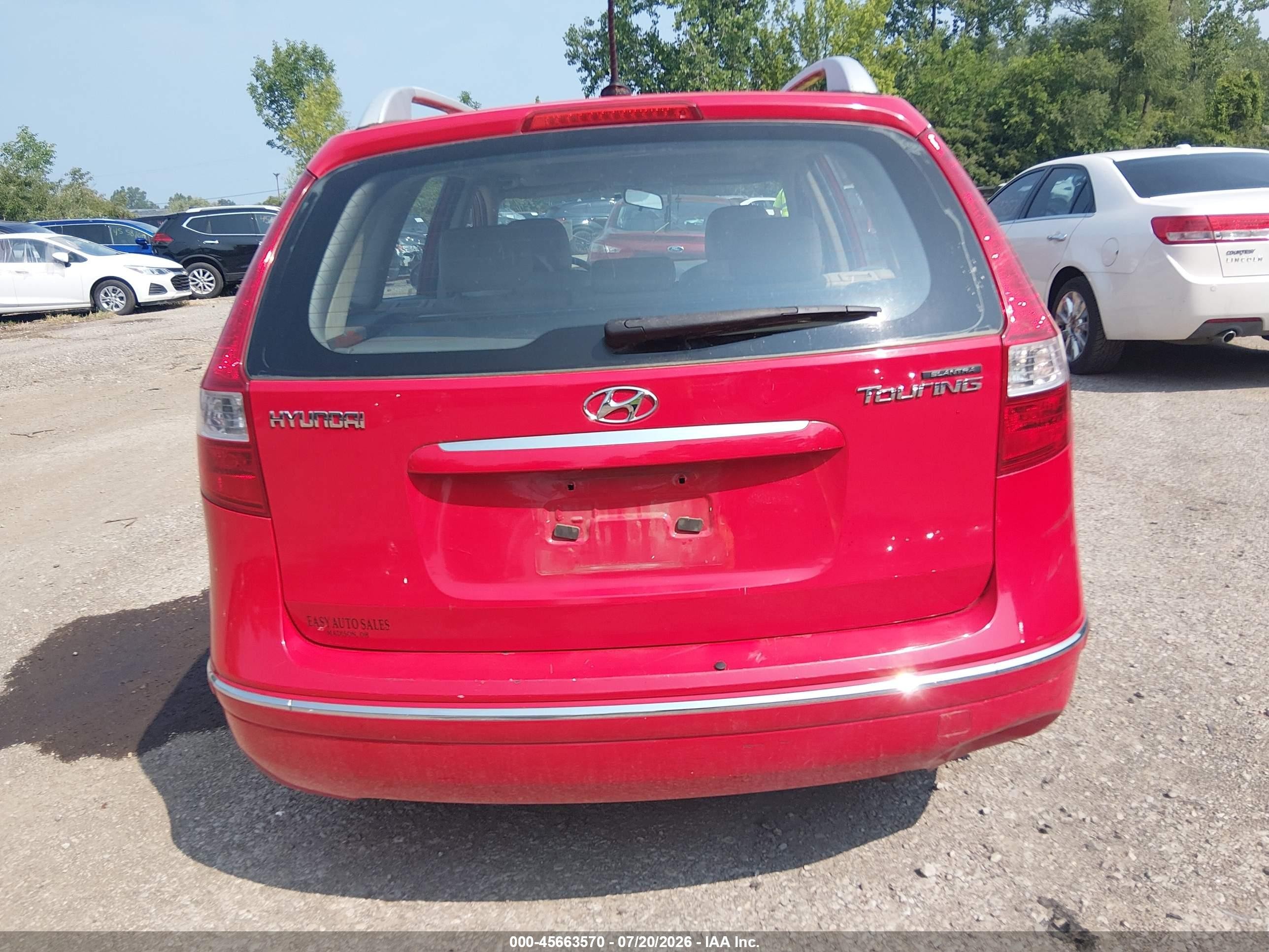 2011 Hyundai Elantra Touring Se Красный vin: KMHDC8AE6BU102086