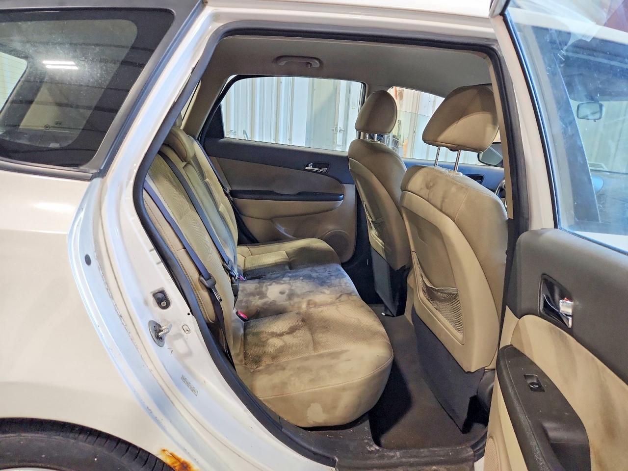 2011 Hyundai Elantra Touring Gls White vin: KMHDC8AE6BU113444