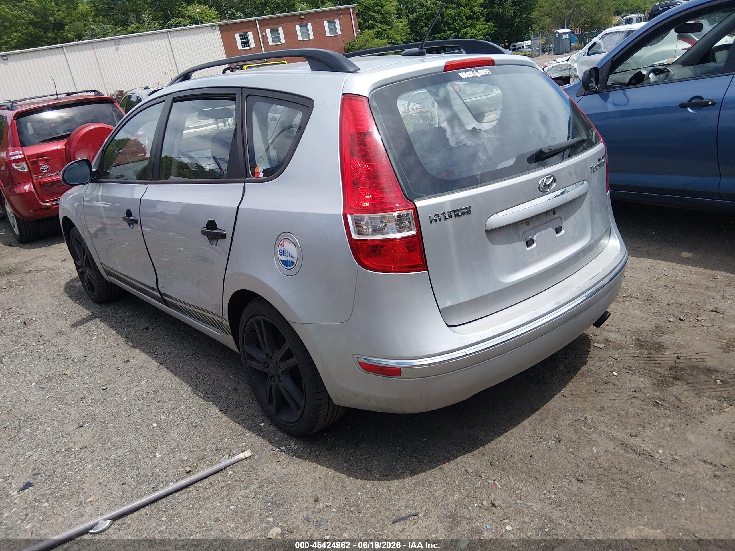 2010 Hyundai Elantra Touring Se Silver vin: KMHDC8AE7AU082719