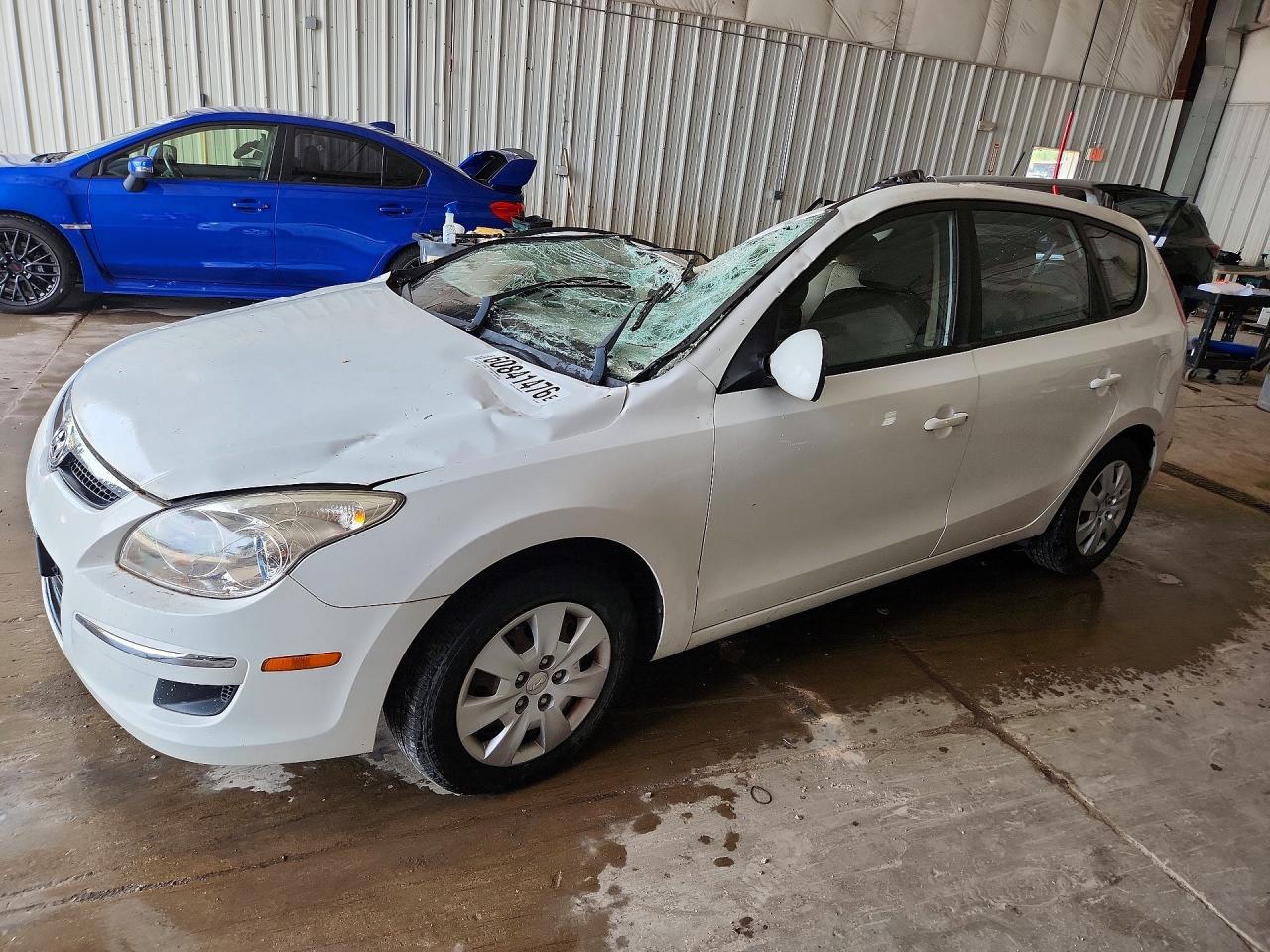 2011 Hyundai Elantra Touring Gls White vin: KMHDC8AE7BU088635