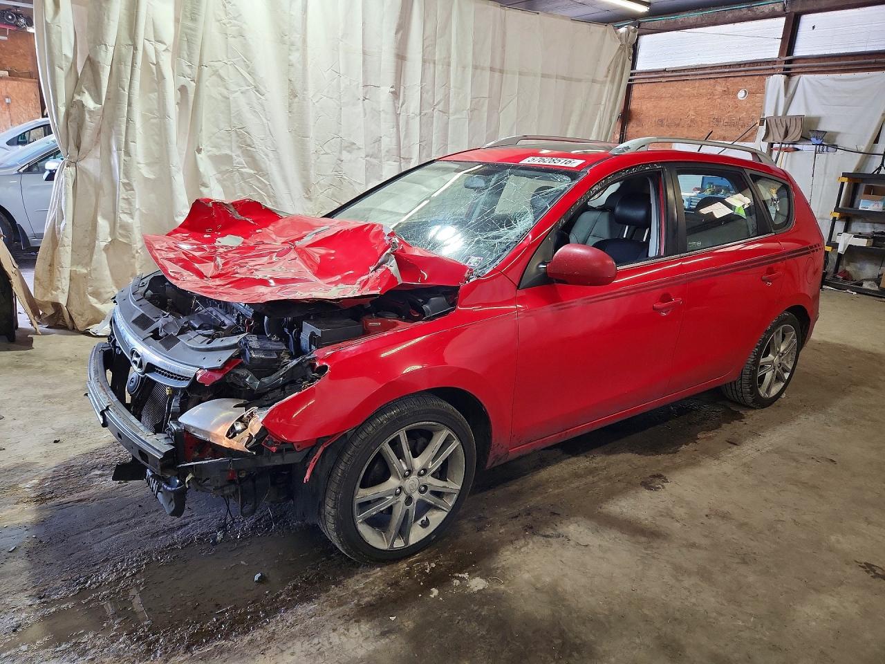 2011 Hyundai Elantra Touring Se Red vin: KMHDC8AE7BU096816