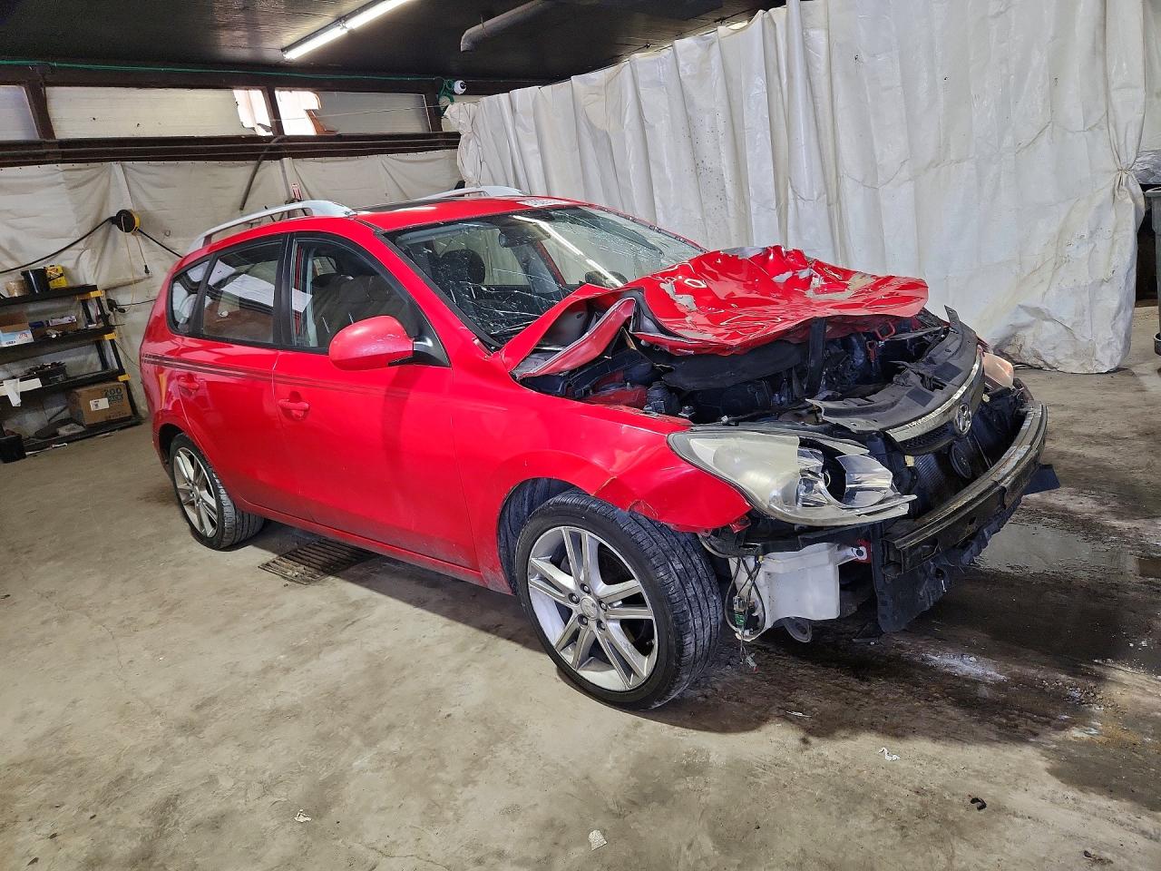 2011 Hyundai Elantra Touring Se Red vin: KMHDC8AE7BU096816
