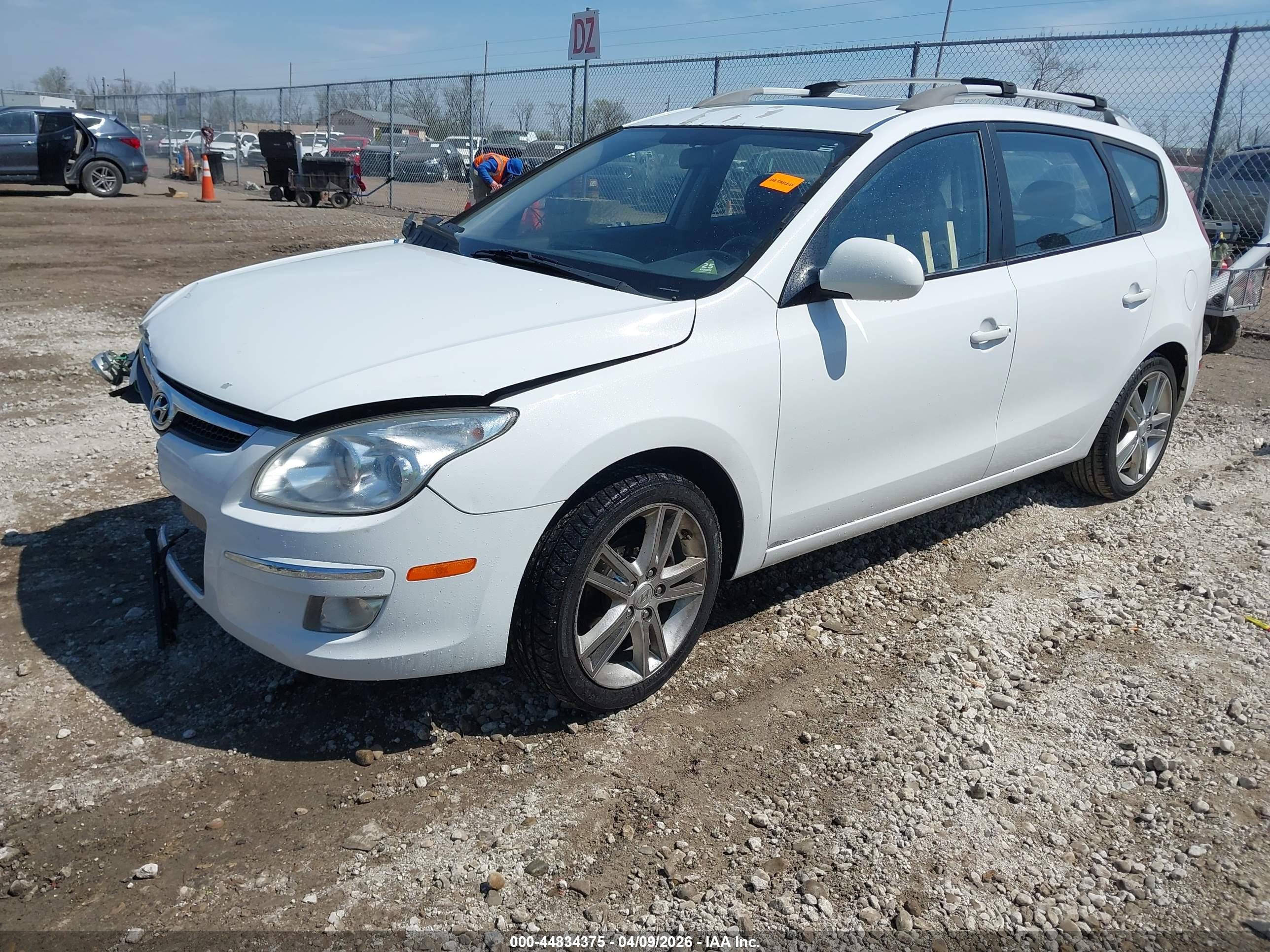 2012 Hyundai Elantra Touring Se Белый vin: KMHDC8AE7CU127127
