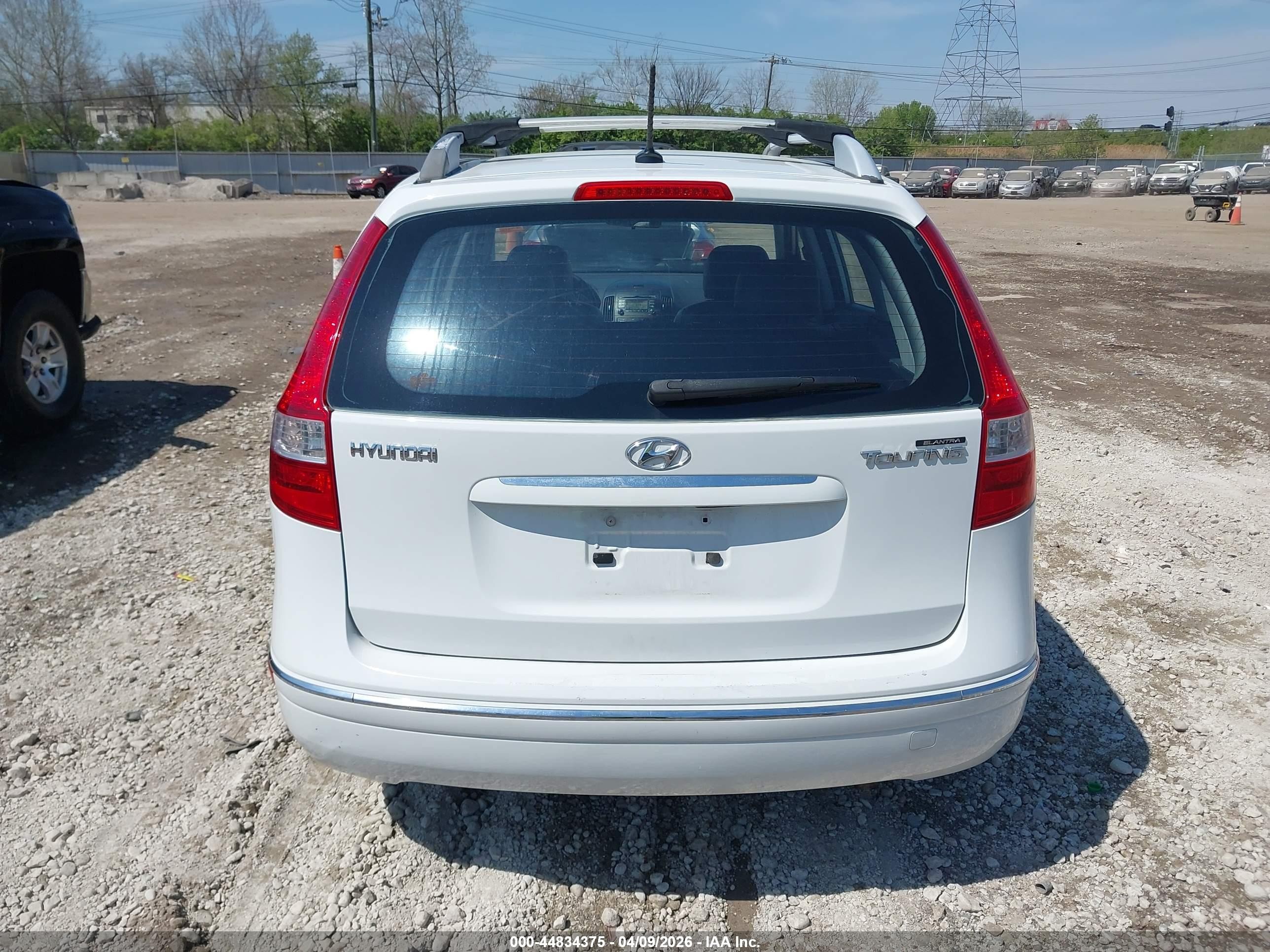 2012 Hyundai Elantra Touring Se Белый vin: KMHDC8AE7CU127127