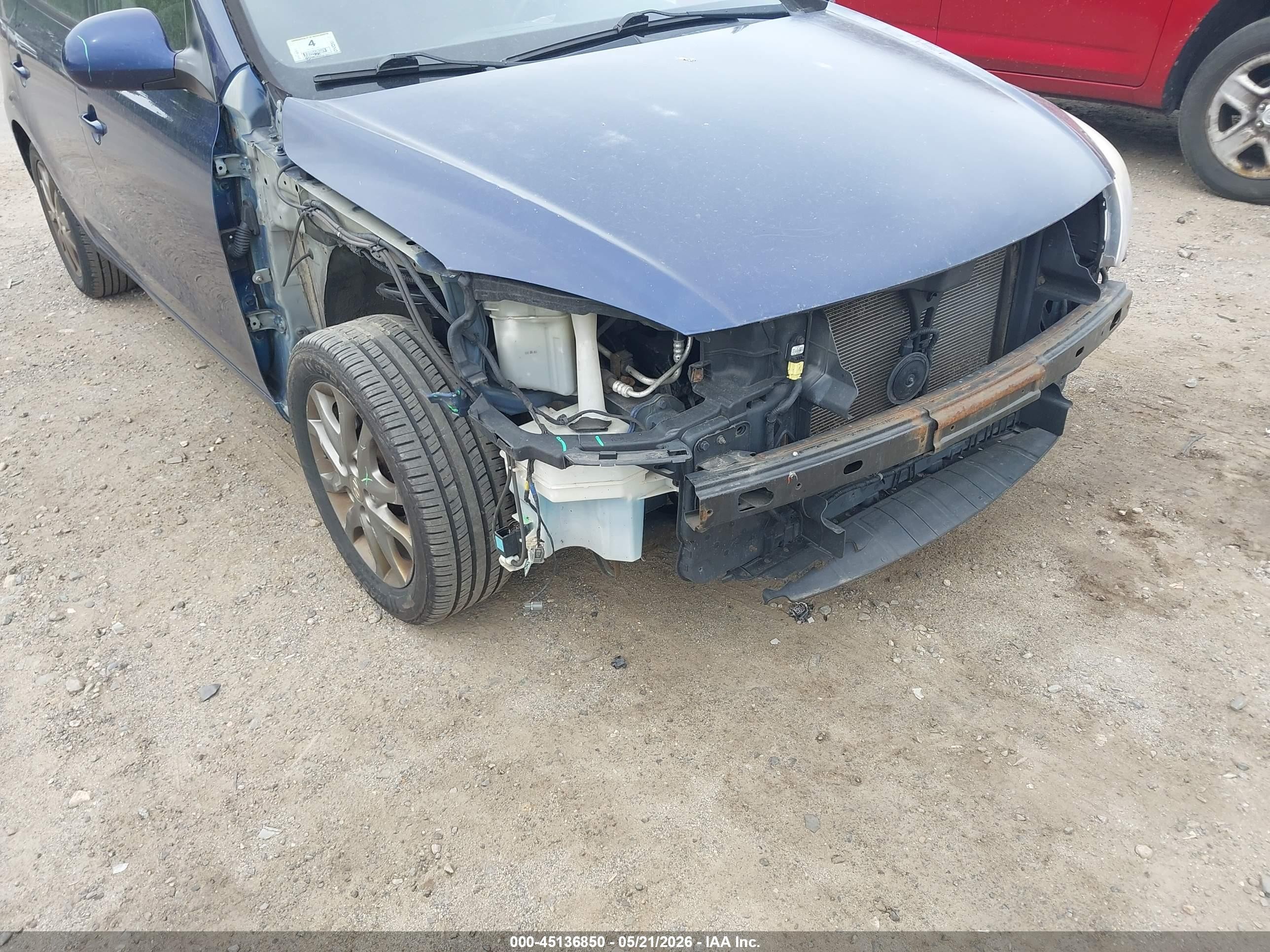 2012 Hyundai Elantra Touring Gls Blue vin: KMHDC8AE7CU153811