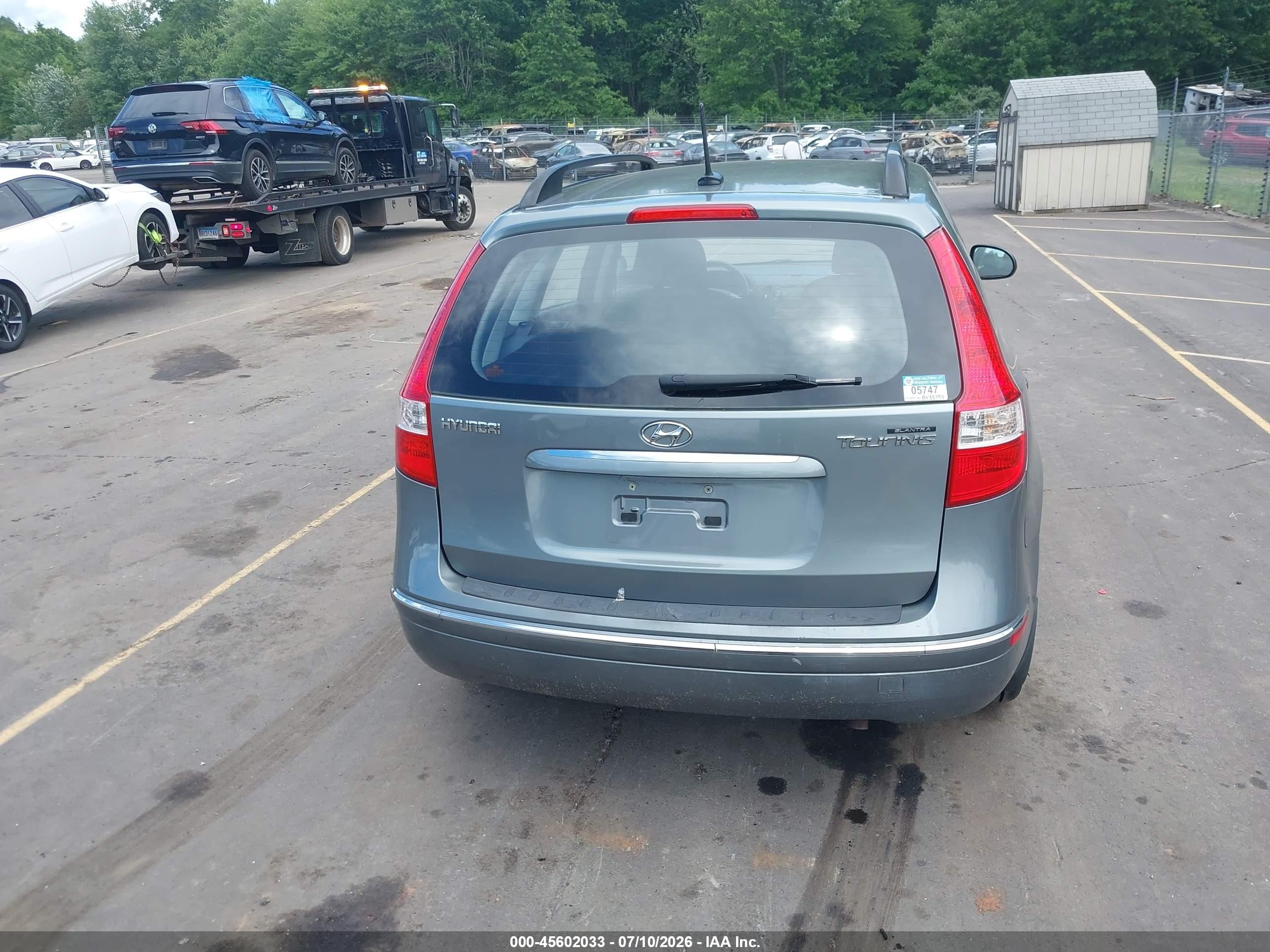 2010 Hyundai Elantra Touring Se Silver vin: KMHDC8AE8AU056601