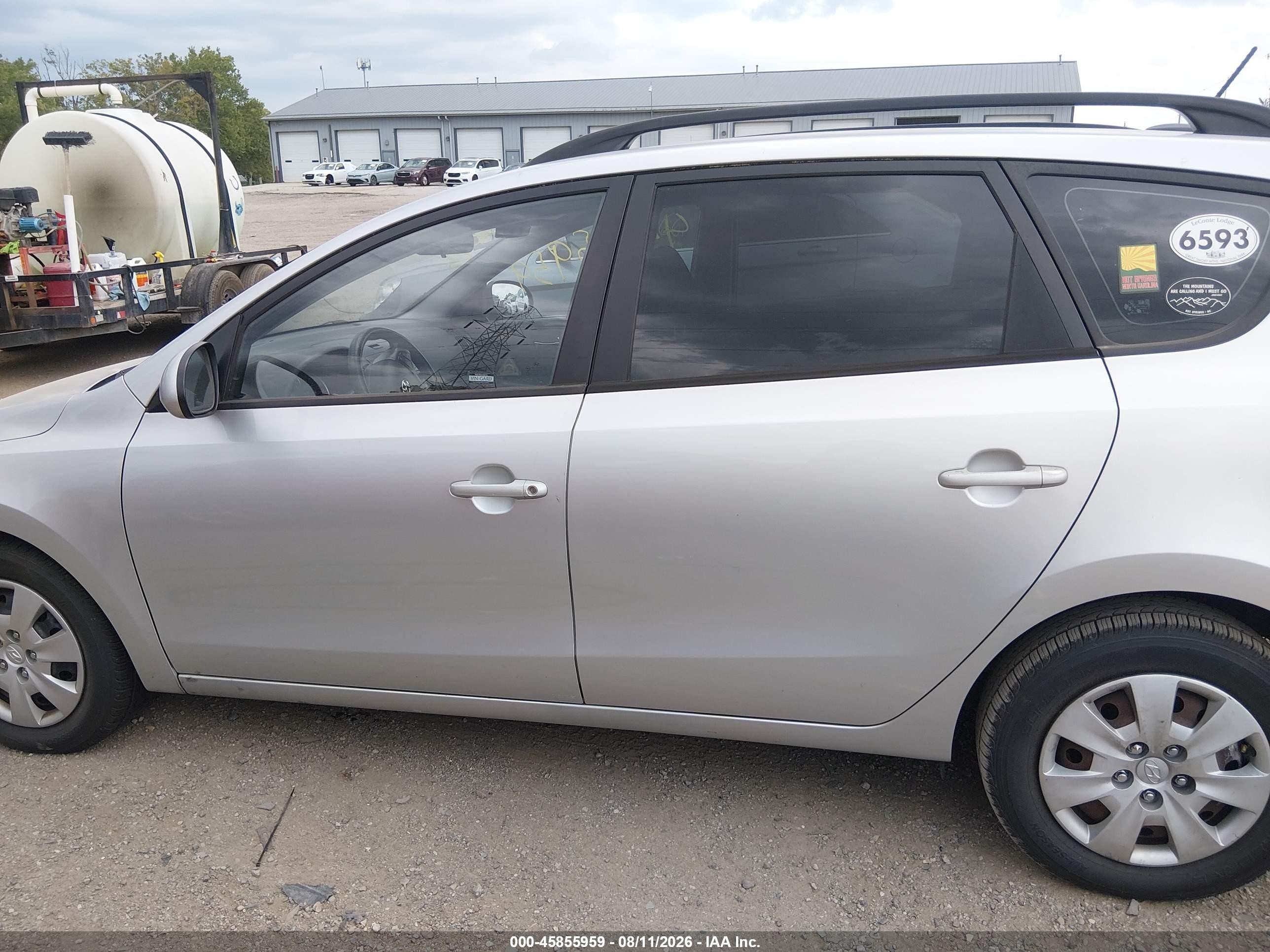 2010 Hyundai Elantra Touring Gls Silver vin: KMHDC8AE8AU064407