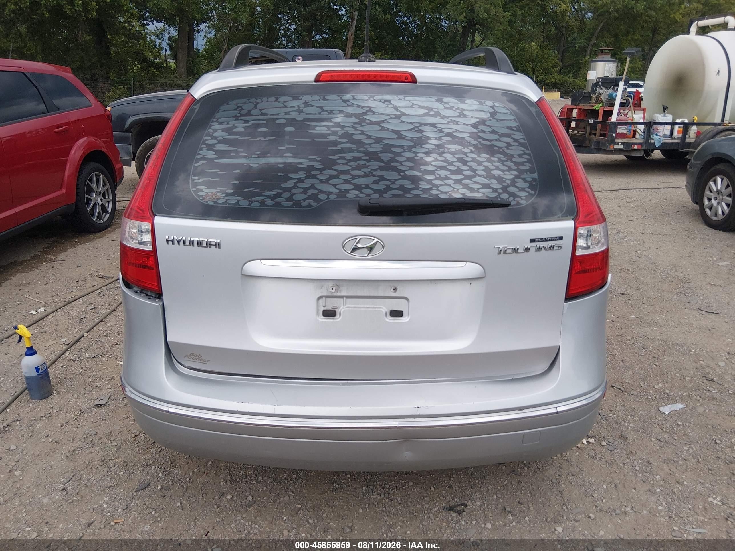 2010 Hyundai Elantra Touring Gls Silver vin: KMHDC8AE8AU064407
