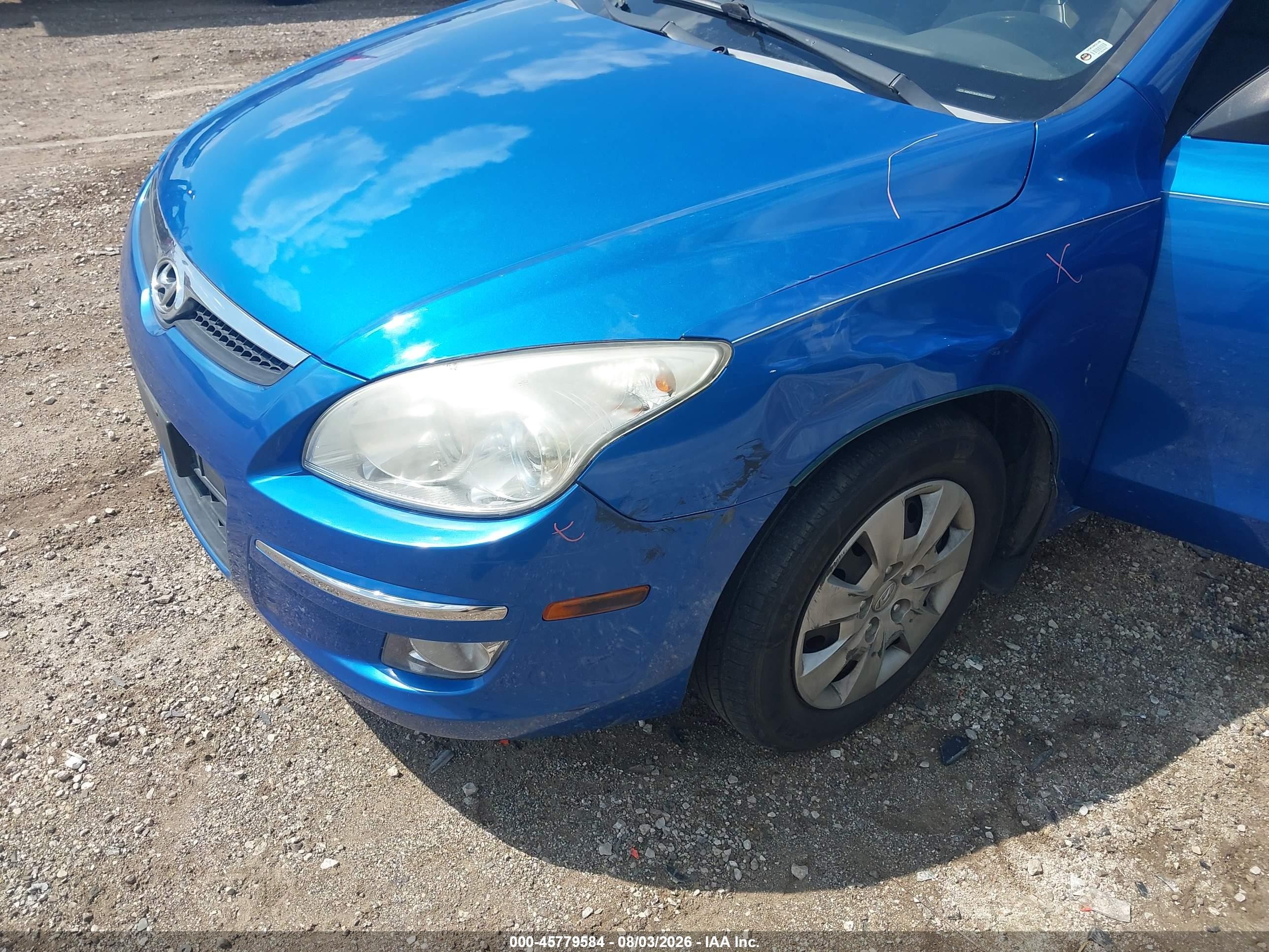 2010 Hyundai Elantra Touring Gls Blue vin: KMHDC8AE8AU075911