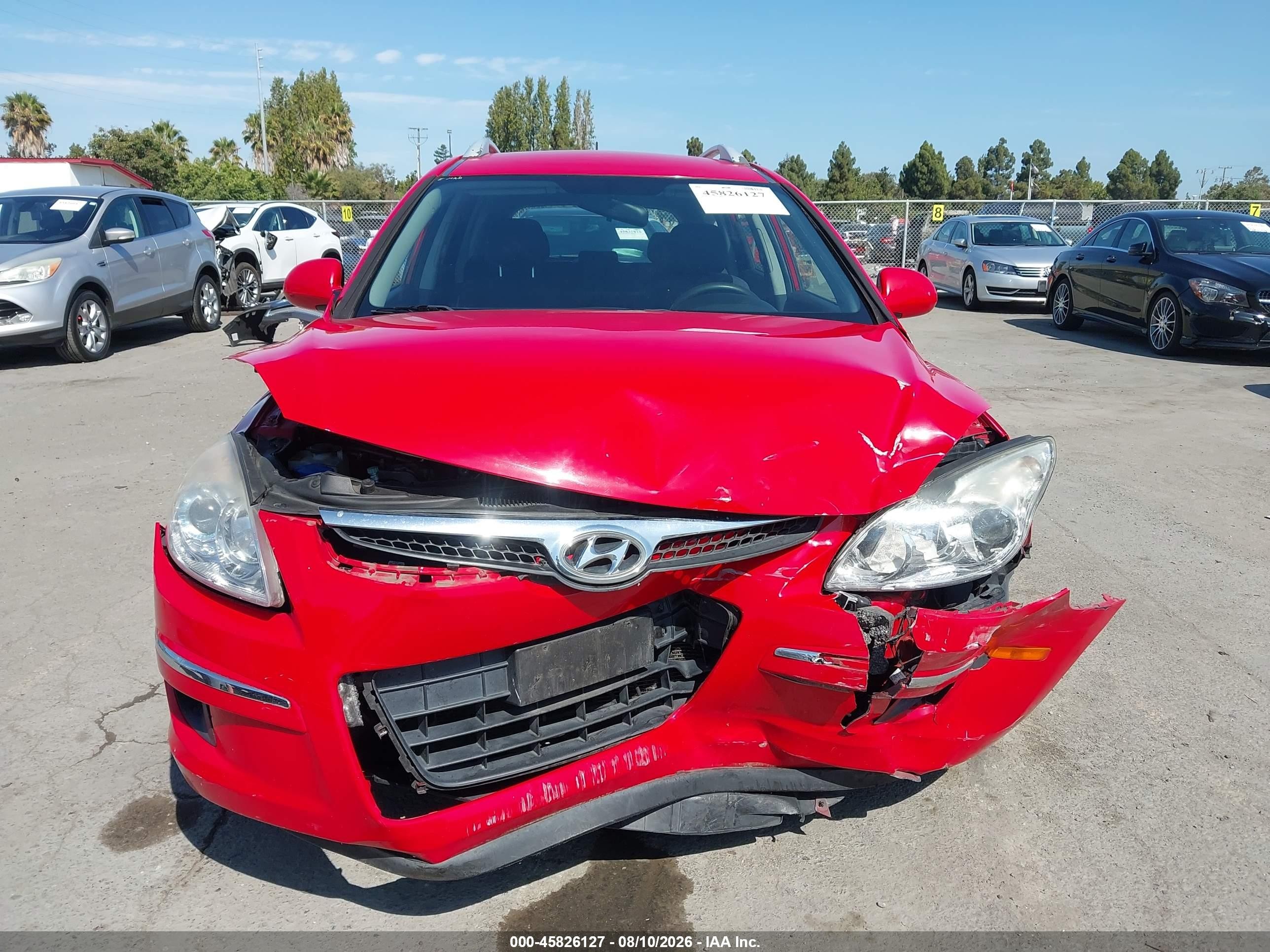 2011 Hyundai Elantra Touring Gls Red vin: KMHDC8AE8BU086862