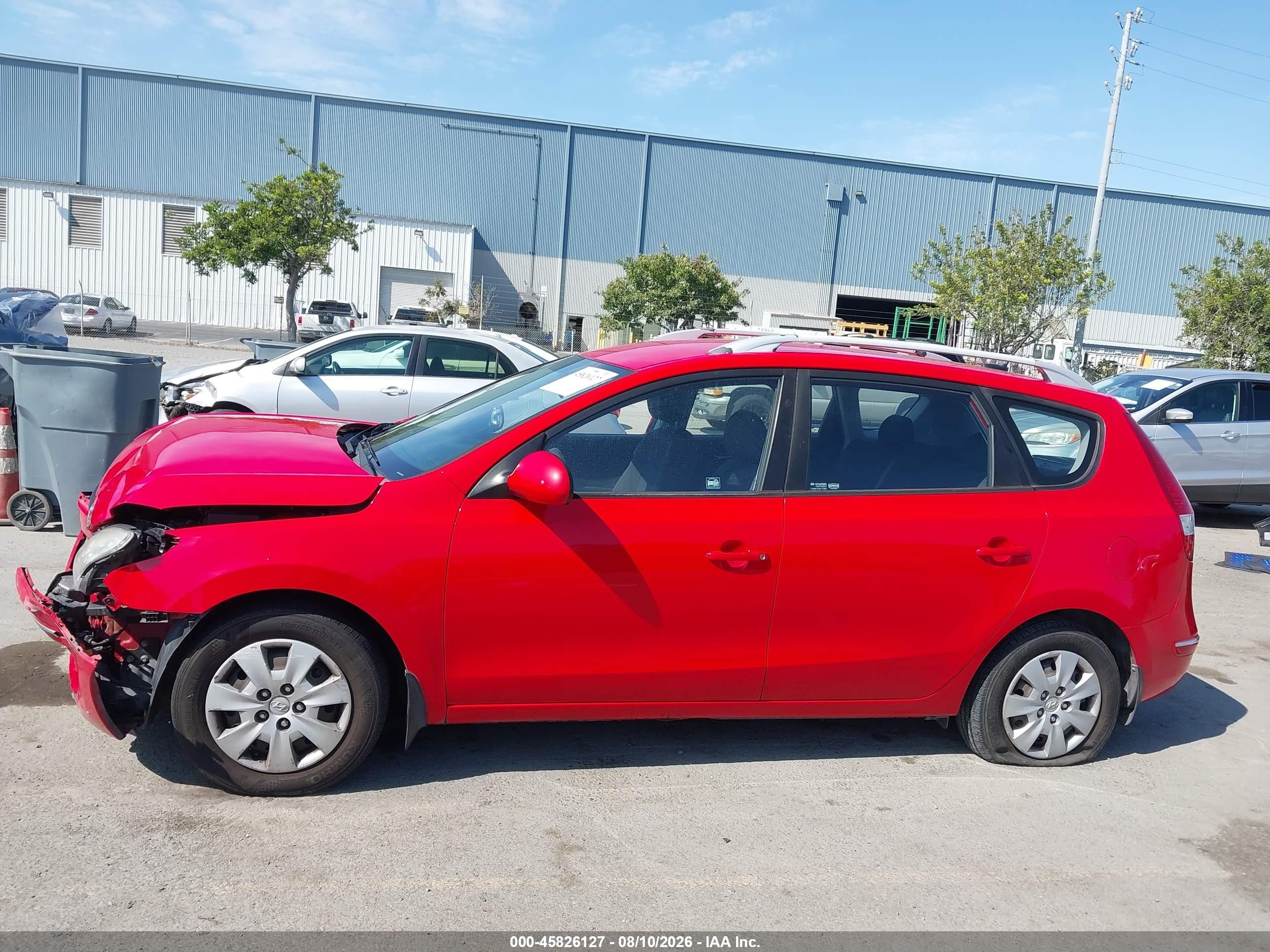 2011 Hyundai Elantra Touring Gls Red vin: KMHDC8AE8BU086862