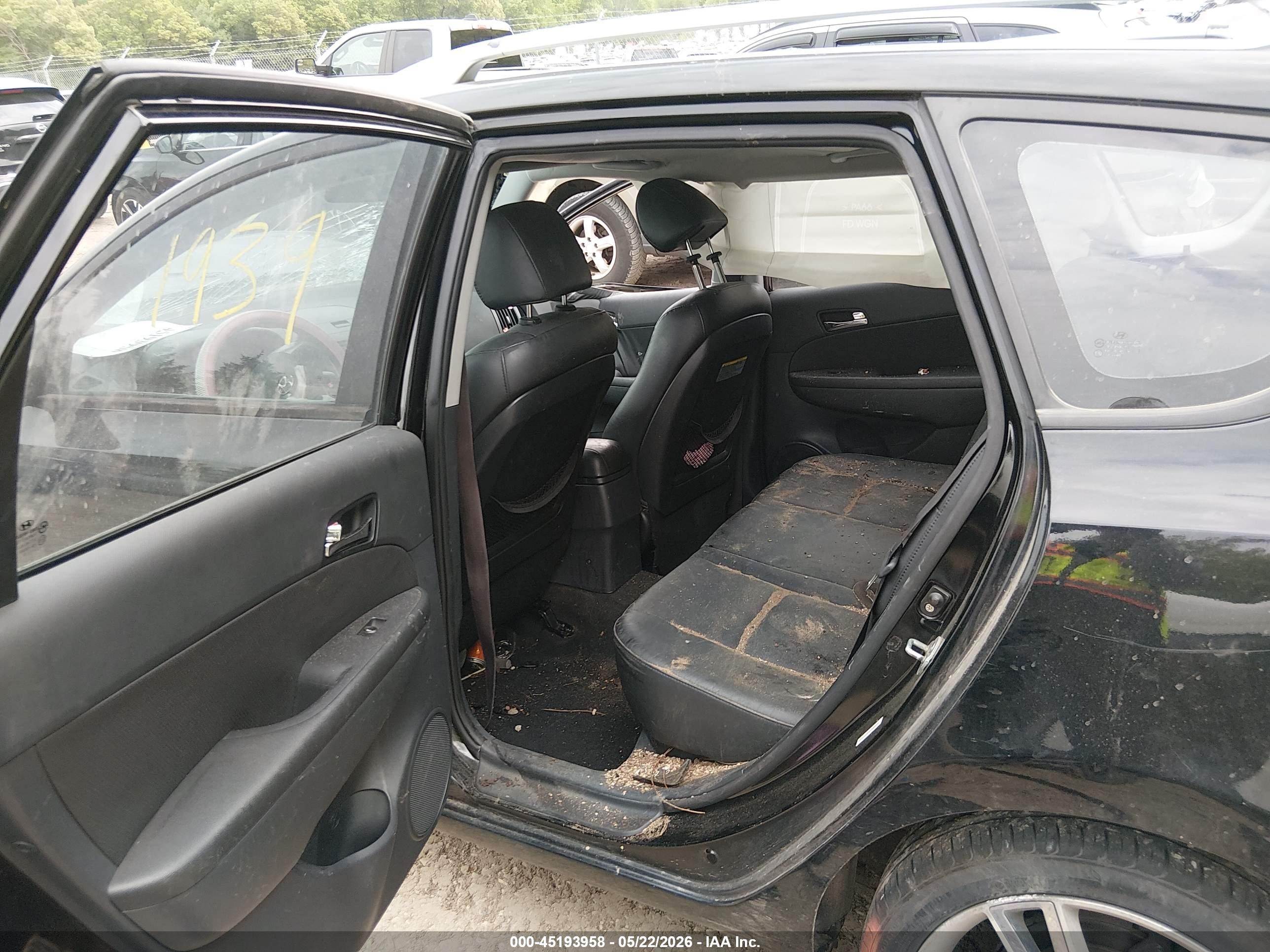 2011 Hyundai Elantra Touring Se Black vin: KMHDC8AE8BU093634