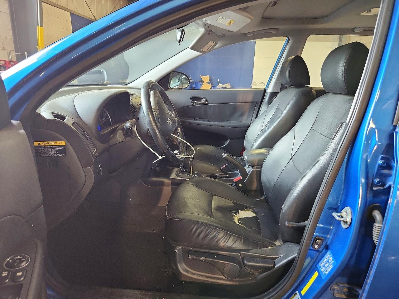 2011 Hyundai Elantra Touring Se Blue vin: KMHDC8AE8BU113820
