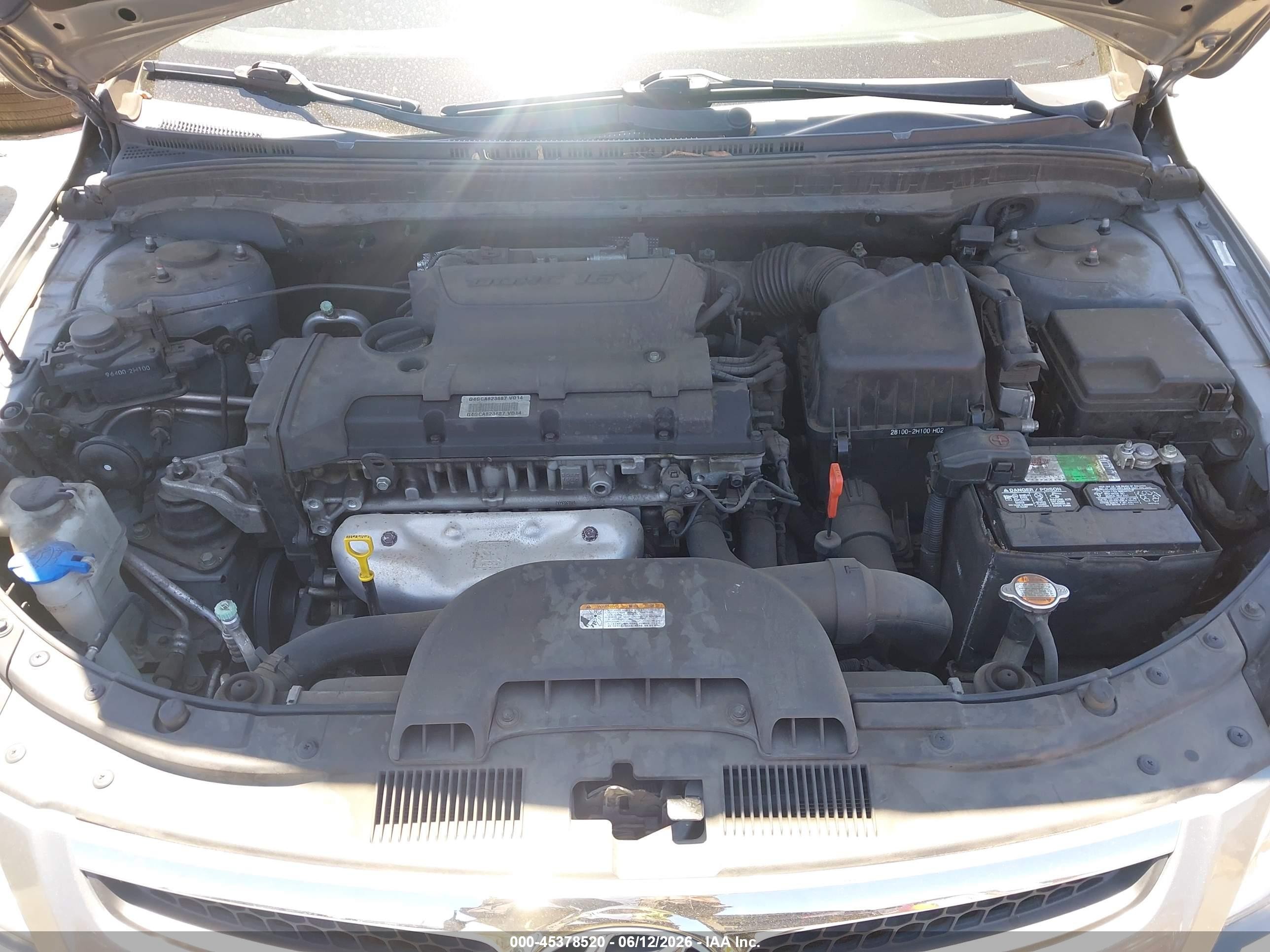 2010 Hyundai Elantra Touring Gls Gray vin: KMHDC8AE9AU083340