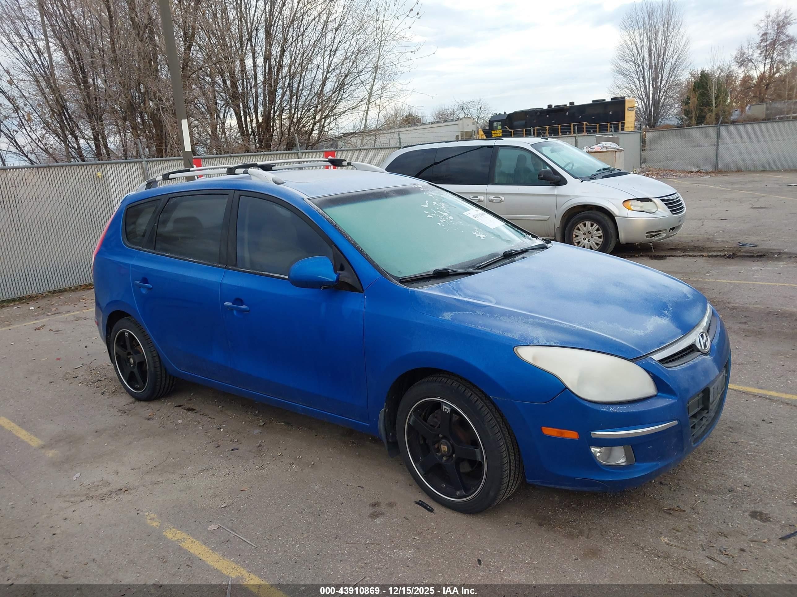 2011 Hyundai Elantra Touring Se Blue vin: KMHDC8AE9BU120193