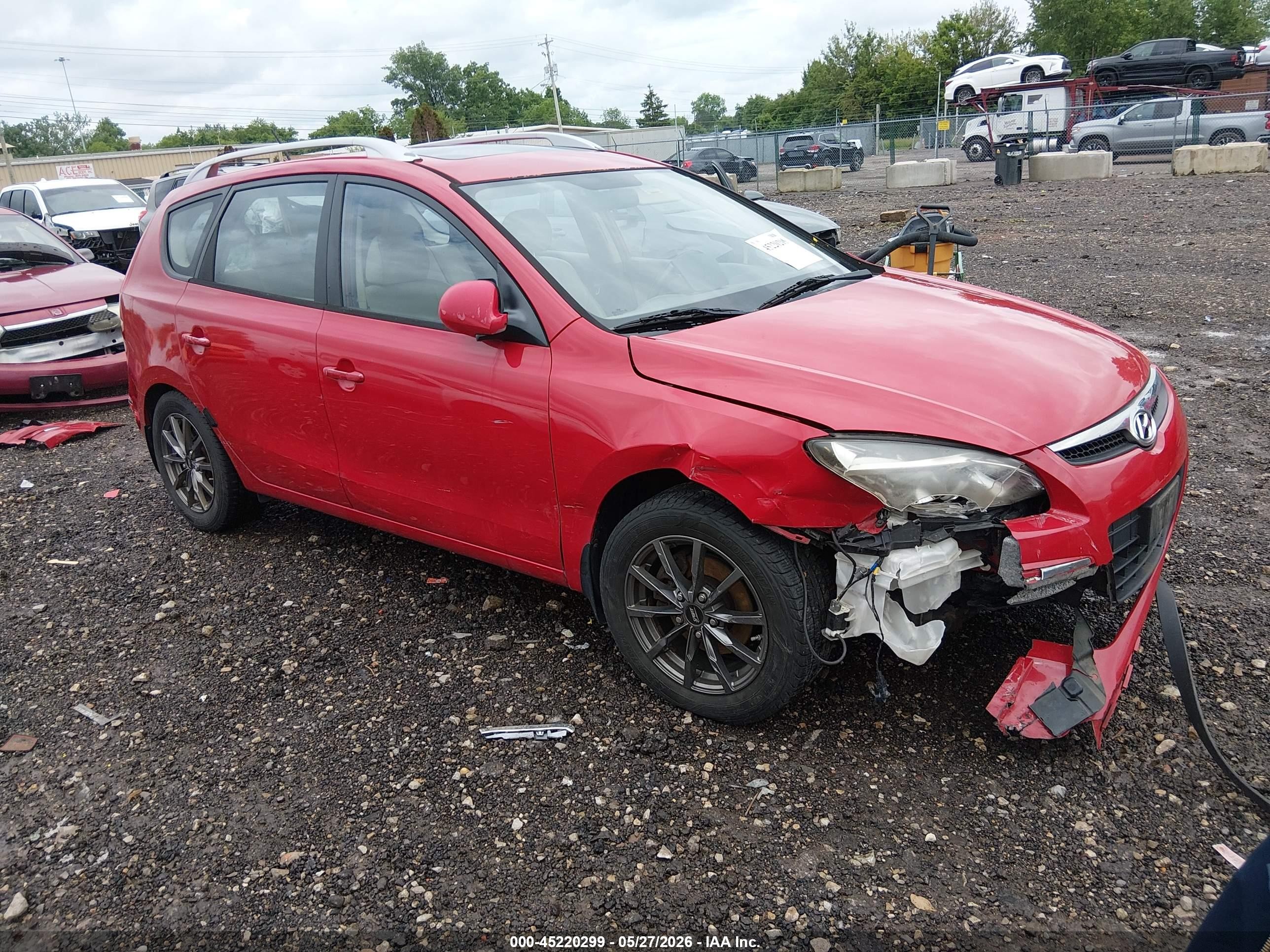 2012 Hyundai Elantra Touring Se Red vin: KMHDC8AE9CU143023