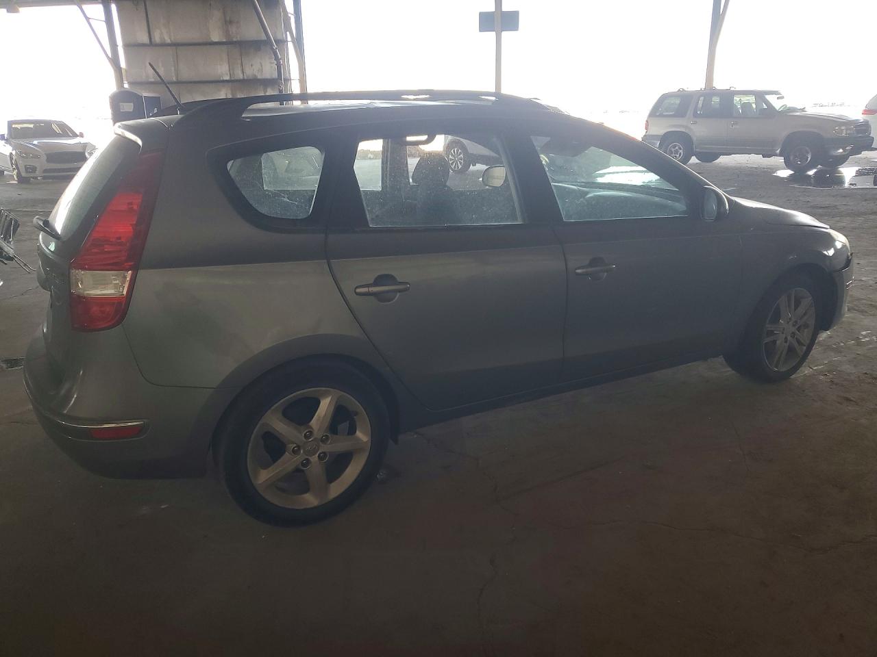 2010 Hyundai Elantra Touring Se Gray vin: KMHDC8AEXAU056762