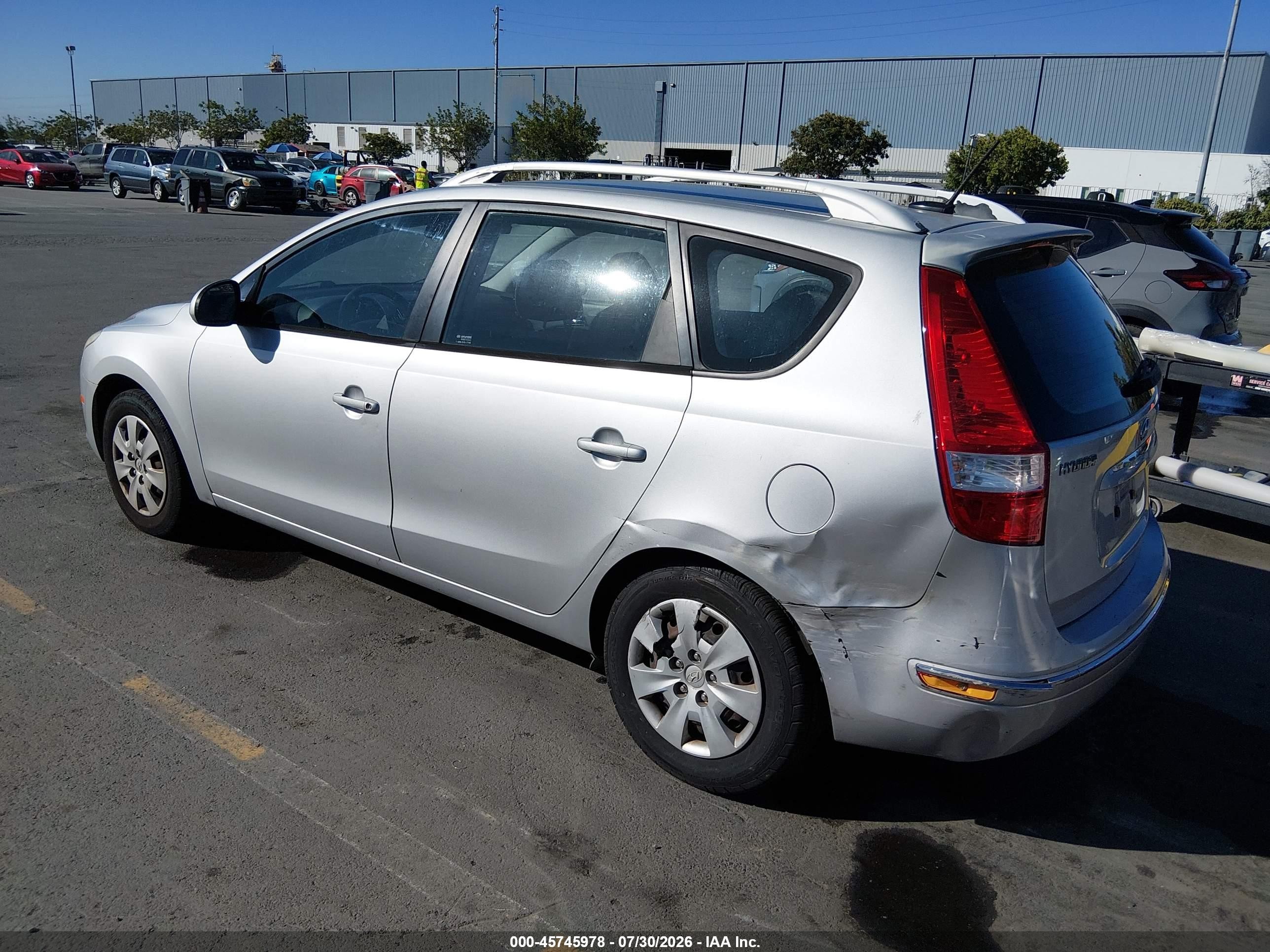 2011 Hyundai Elantra Touring Gls Серебряный vin: KMHDC8AEXBU113902