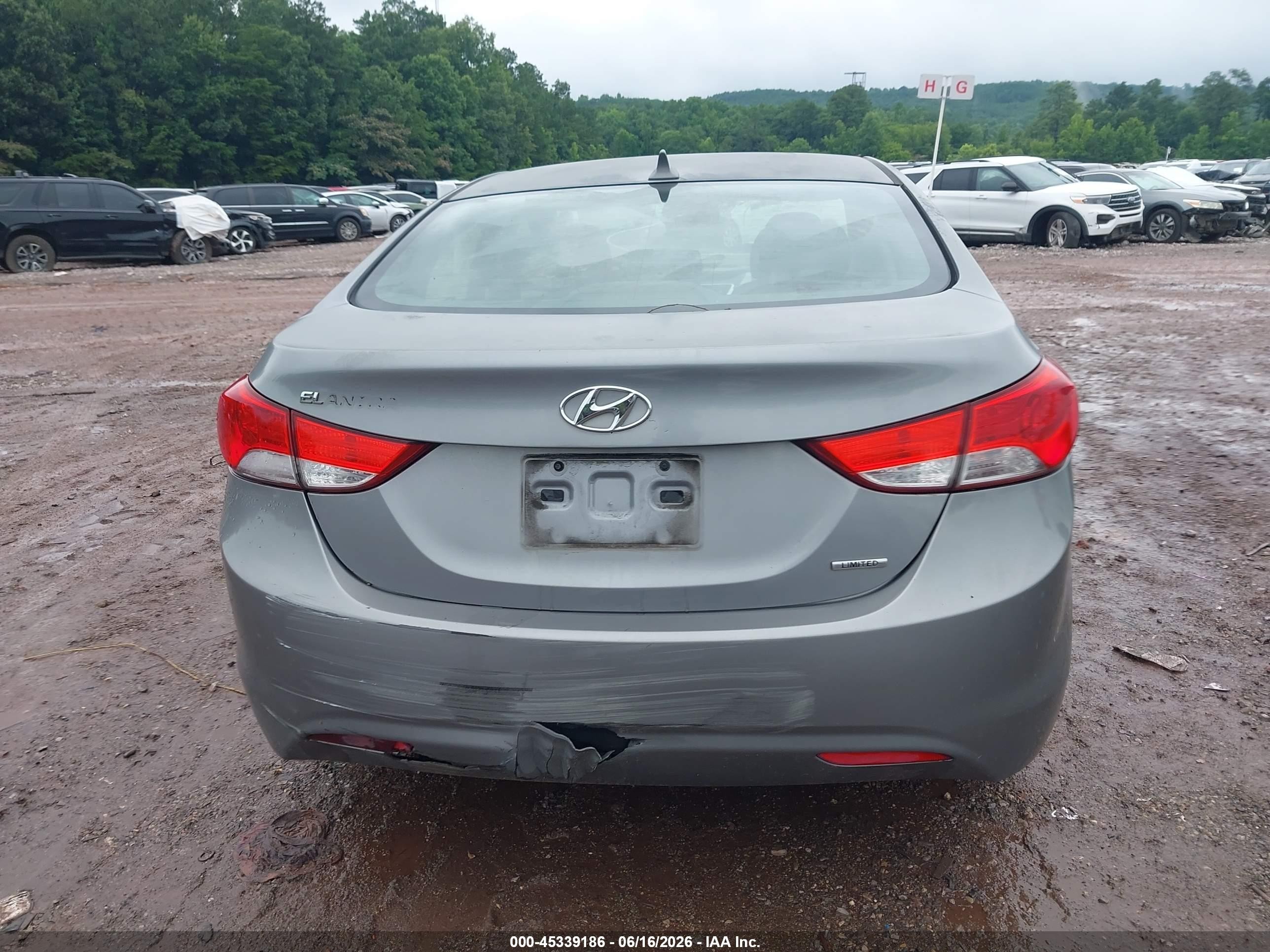 2011 Hyundai Elantra Limited (ulsan Plant) Silver vin: KMHDH4AE0BU101221