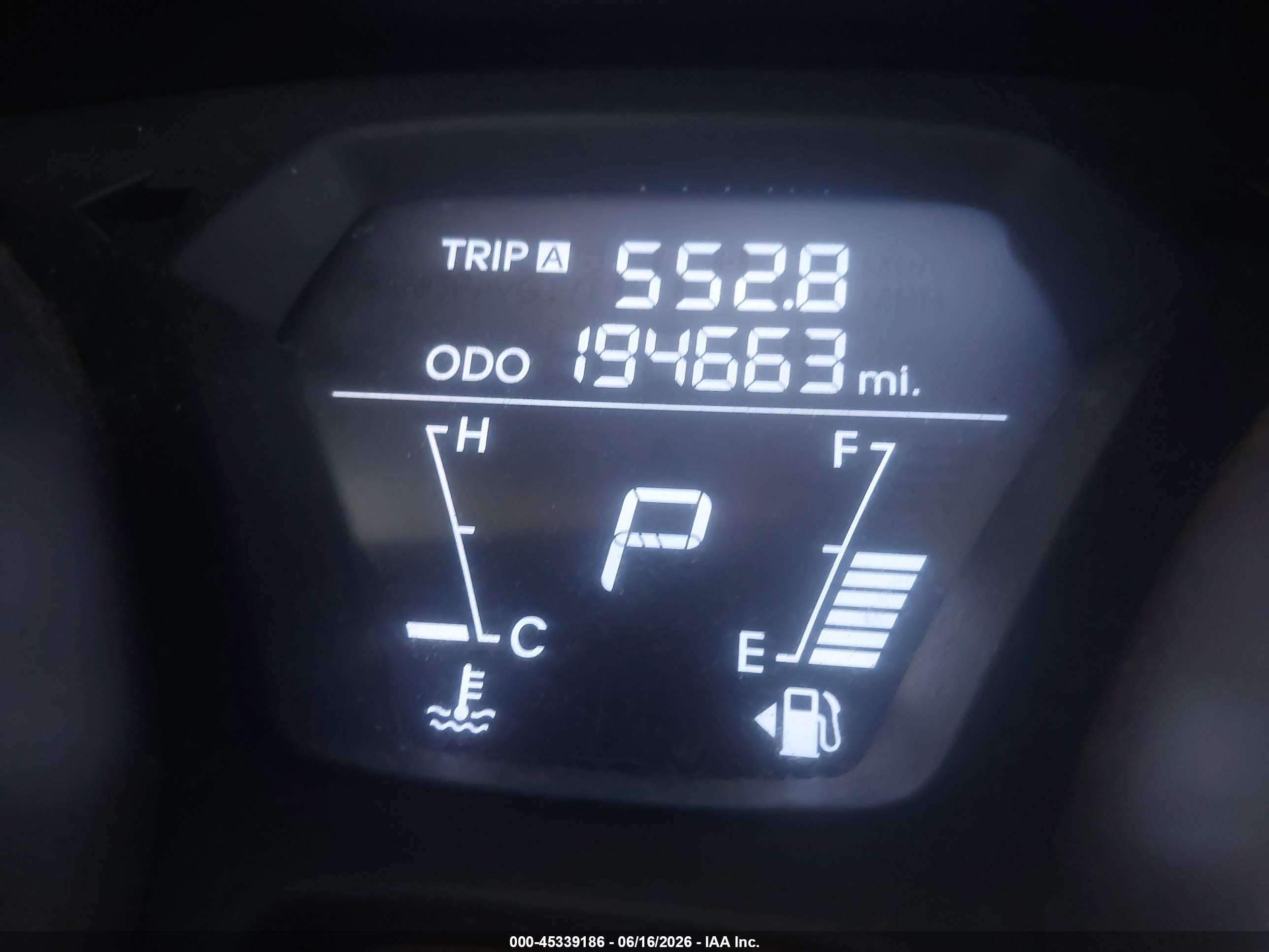 2011 Hyundai Elantra Limited (ulsan Plant) Silver vin: KMHDH4AE0BU101221