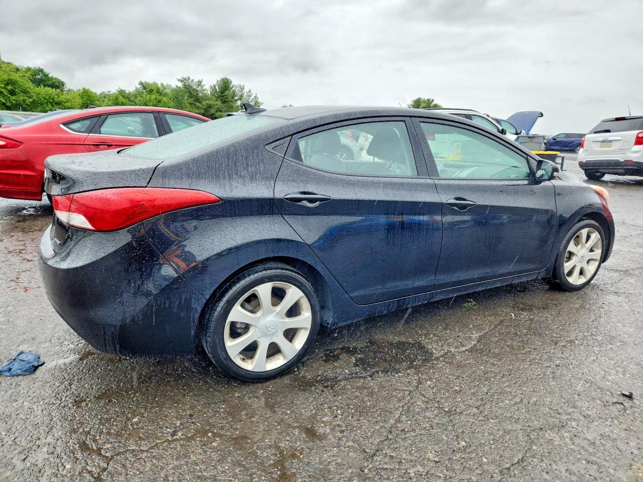 2011 Hyundai Elantra Limited Black vin: KMHDH4AE0BU117032