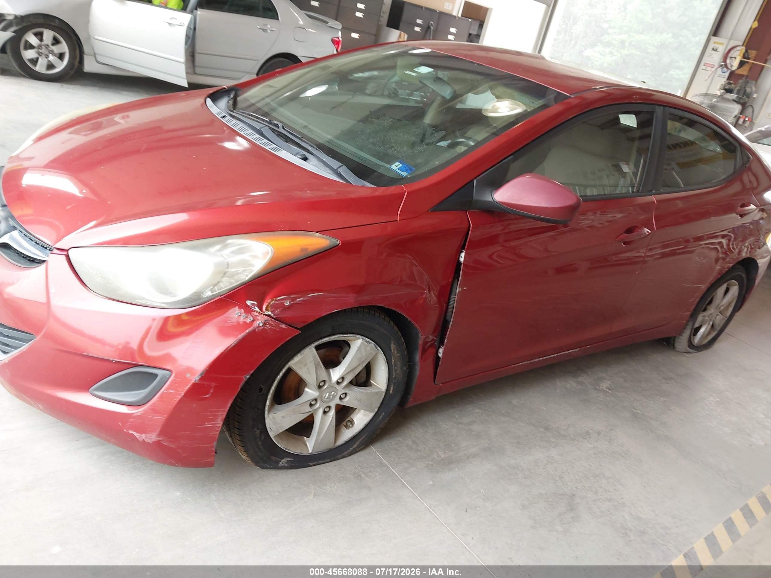 2011 Hyundai Elantra Gls (ulsan Plant) Красный vin: KMHDH4AE0BU117077