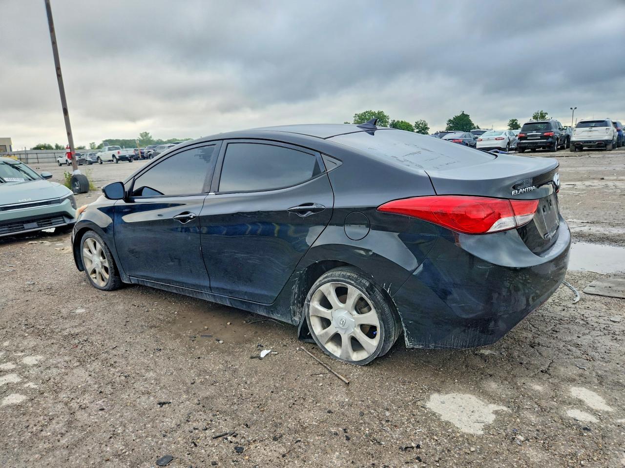 2011 Hyundai Elantra Limited Black vin: KMHDH4AE0BU128791
