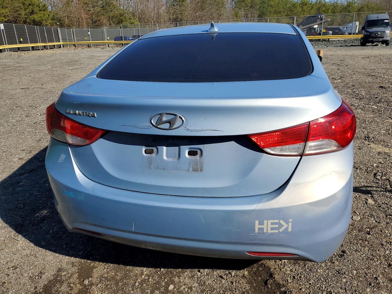 2011 Hyundai Elentra Blue vin: KMHDH4AE0BU128810