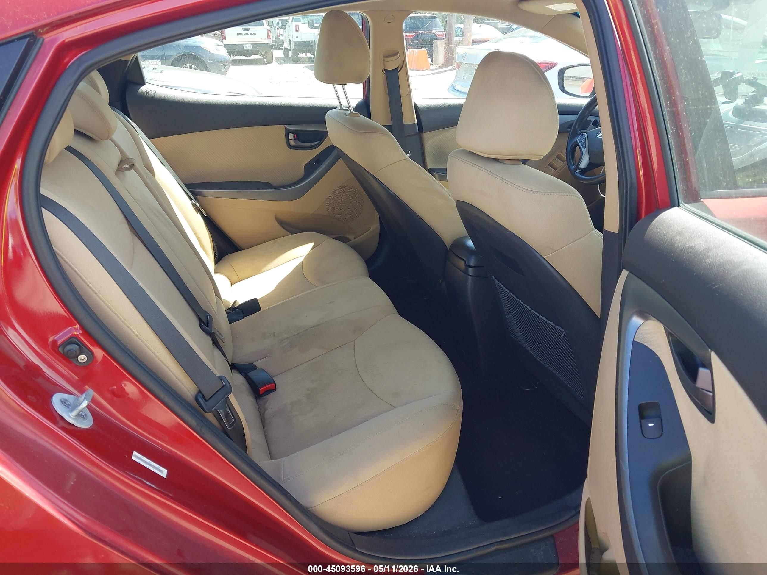 2011 Hyundai Elantra Gls (ulsan Plant) Красный vin: KMHDH4AE0BU133716
