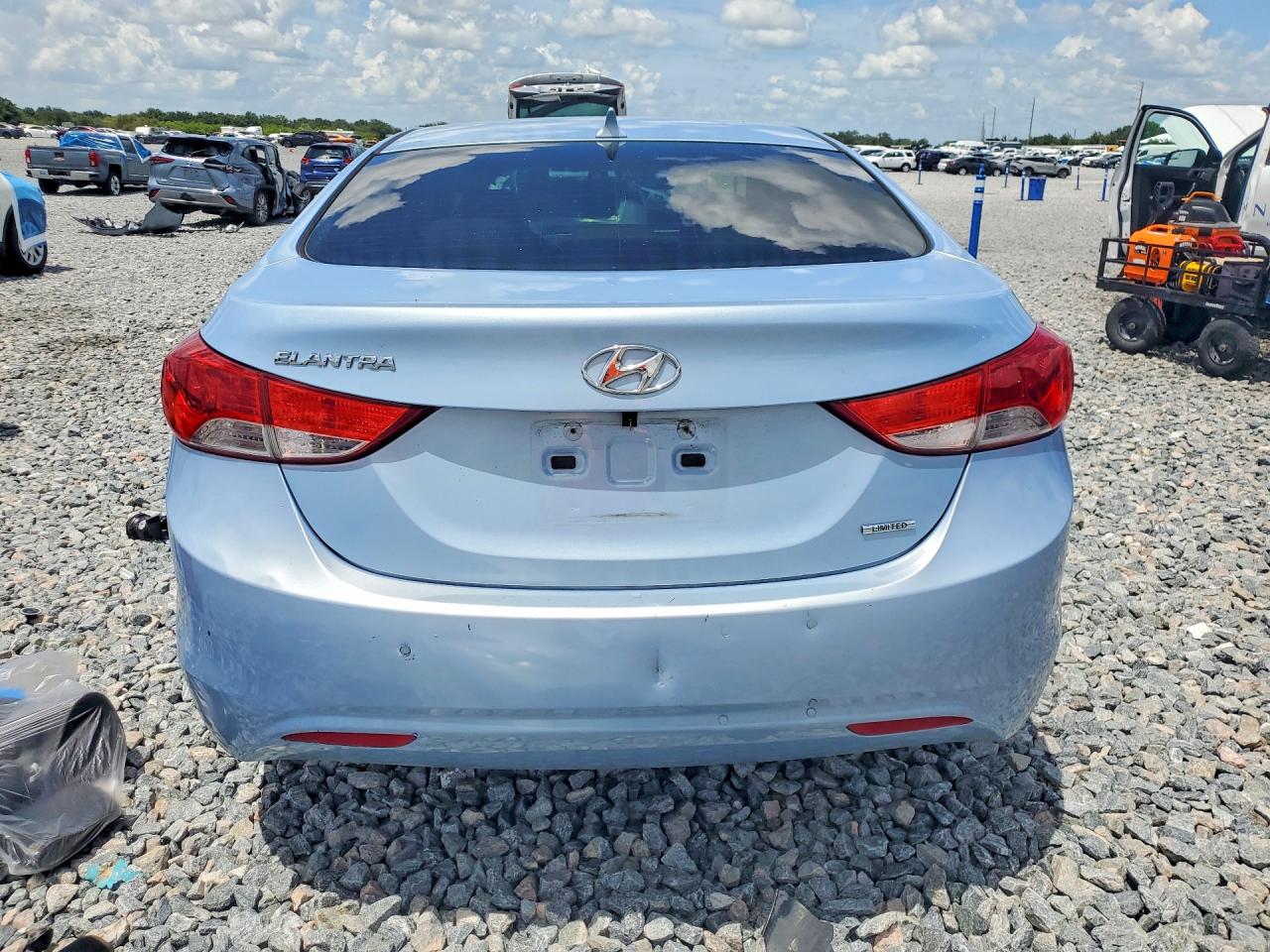 2011 Hyundai Elantra Limited Blue vin: KMHDH4AE0BU143520