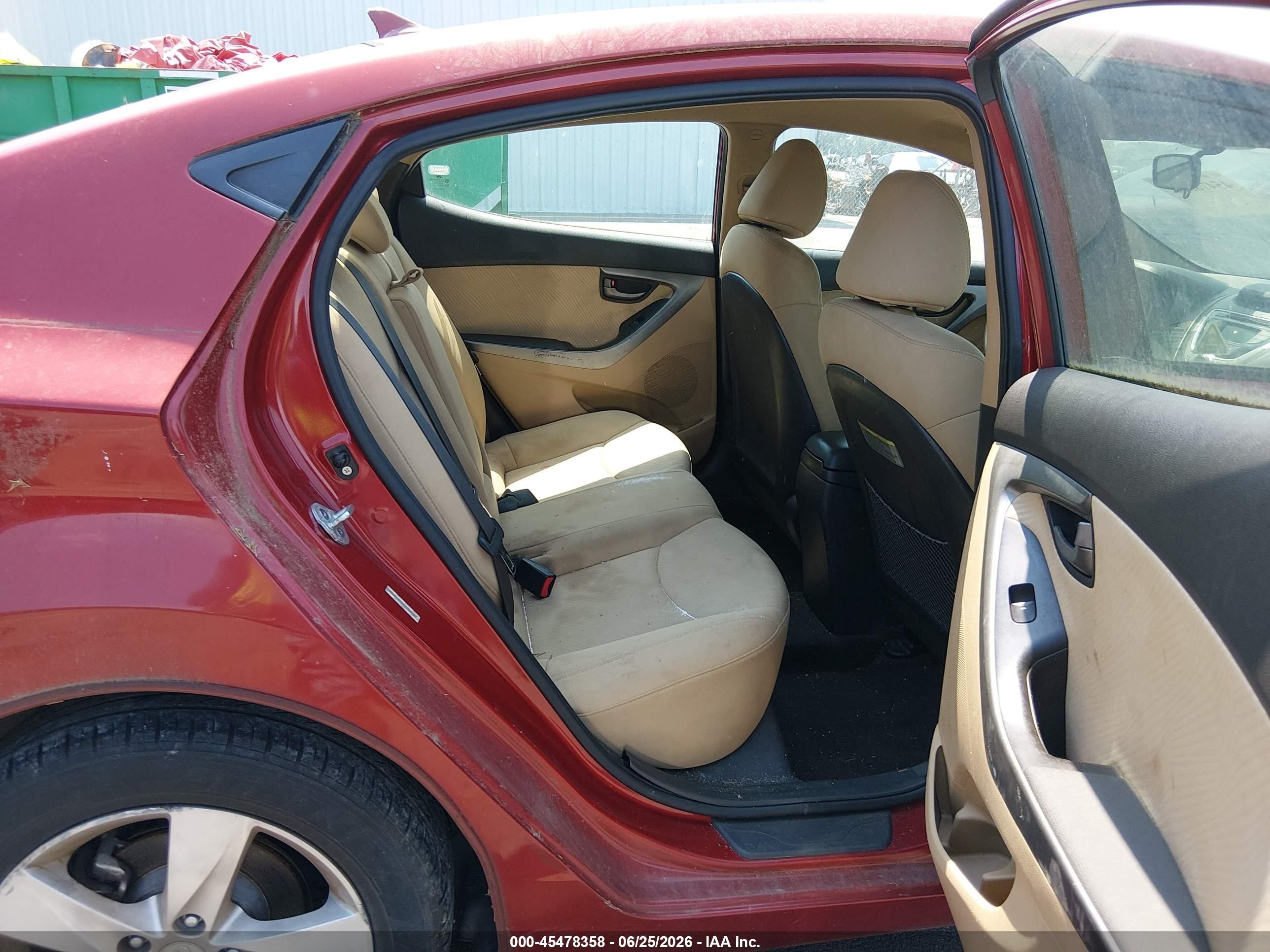 2011 Hyundai Elantra Gls (ulsan Plant) Красный vin: KMHDH4AE0BU150676