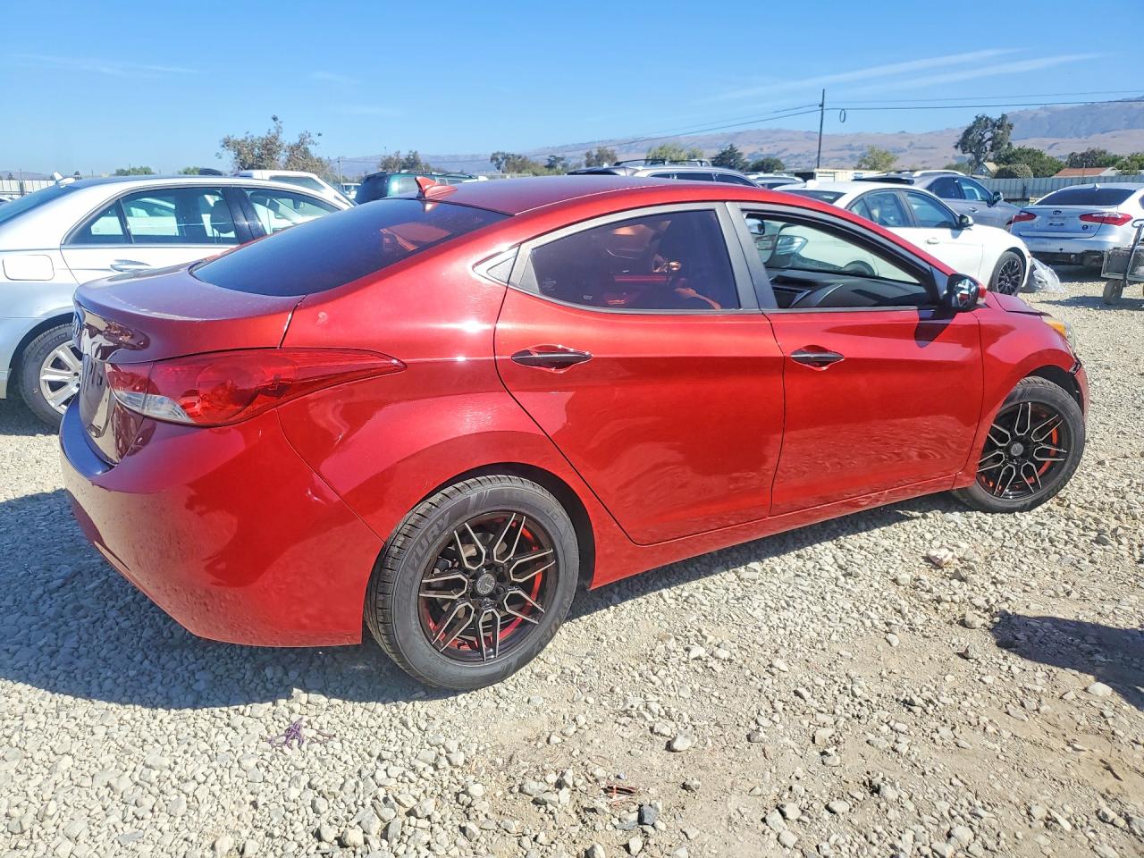 2011 Hyundai Elantra Limited Red vin: KMHDH4AE0BU157708