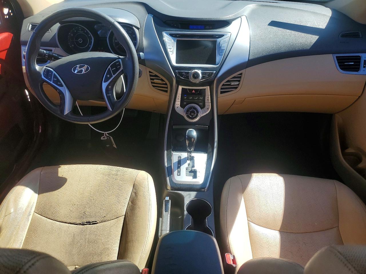 2011 Hyundai Elantra Limited Red vin: KMHDH4AE0BU157708
