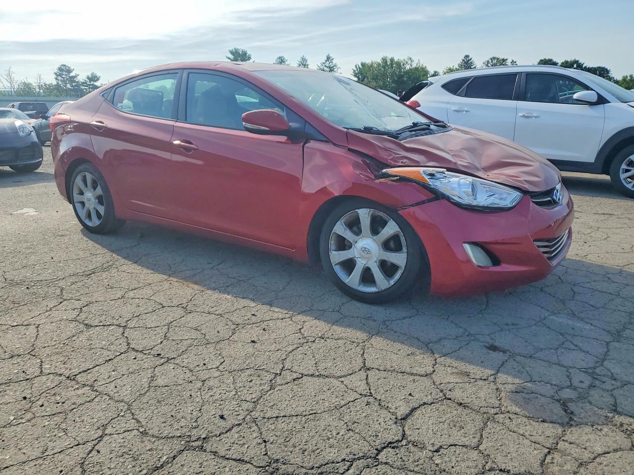 2011 Hyundai Elantra Limited Red vin: KMHDH4AE0BU159149