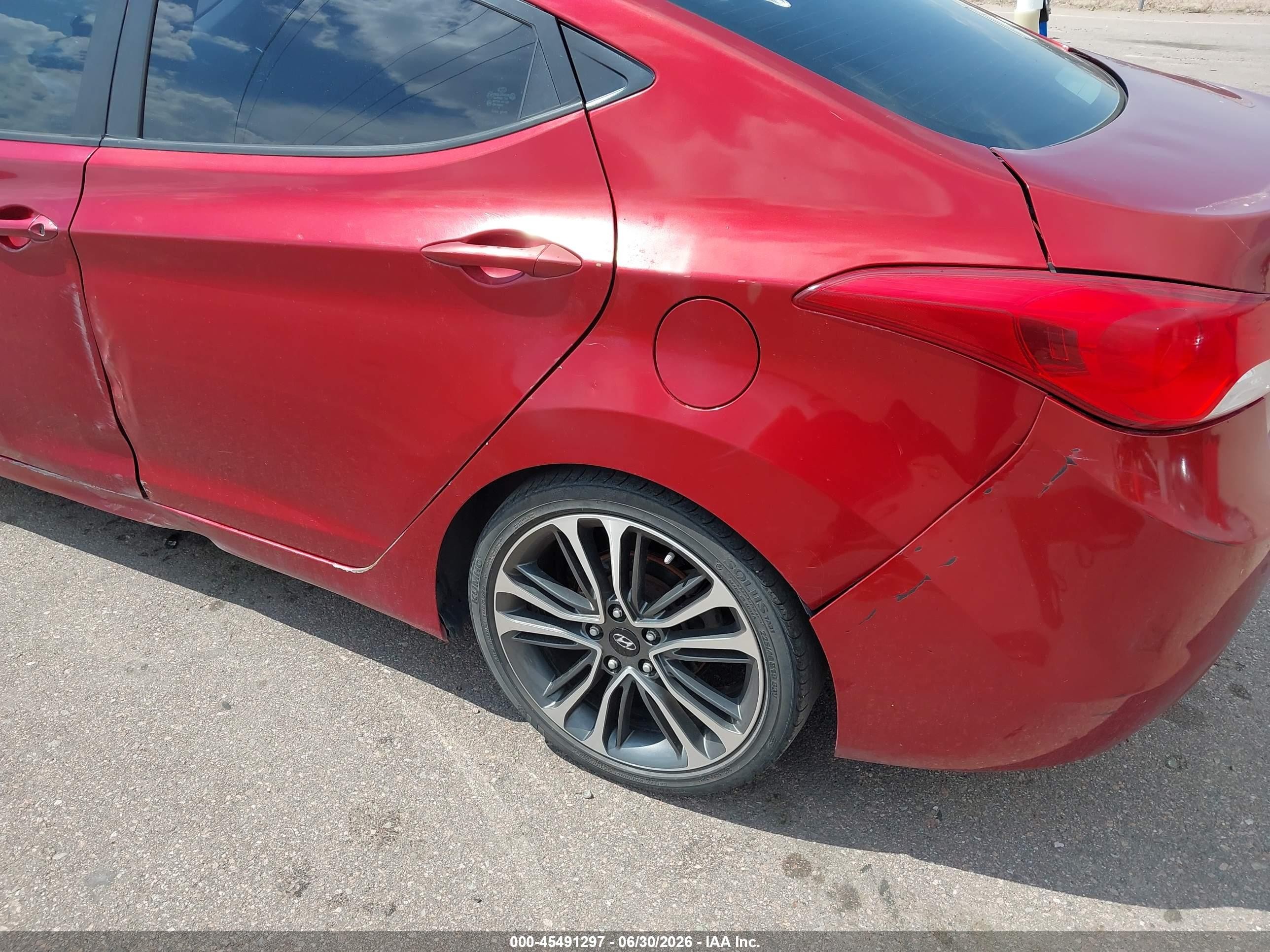 2012 Hyundai Elantra Limited (ulsan Plant) Red vin: KMHDH4AE0CU192797