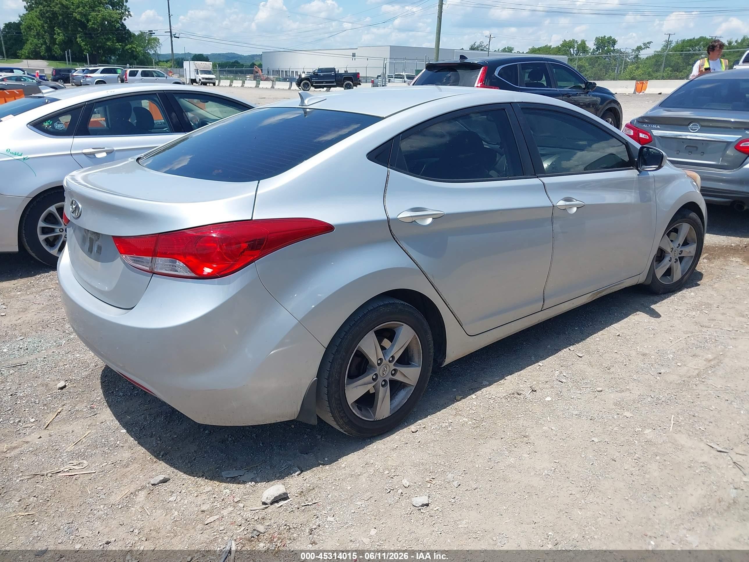 2012 Hyundai Elantra Gls (ulsan Plant) Серебряный vin: KMHDH4AE0CU328751