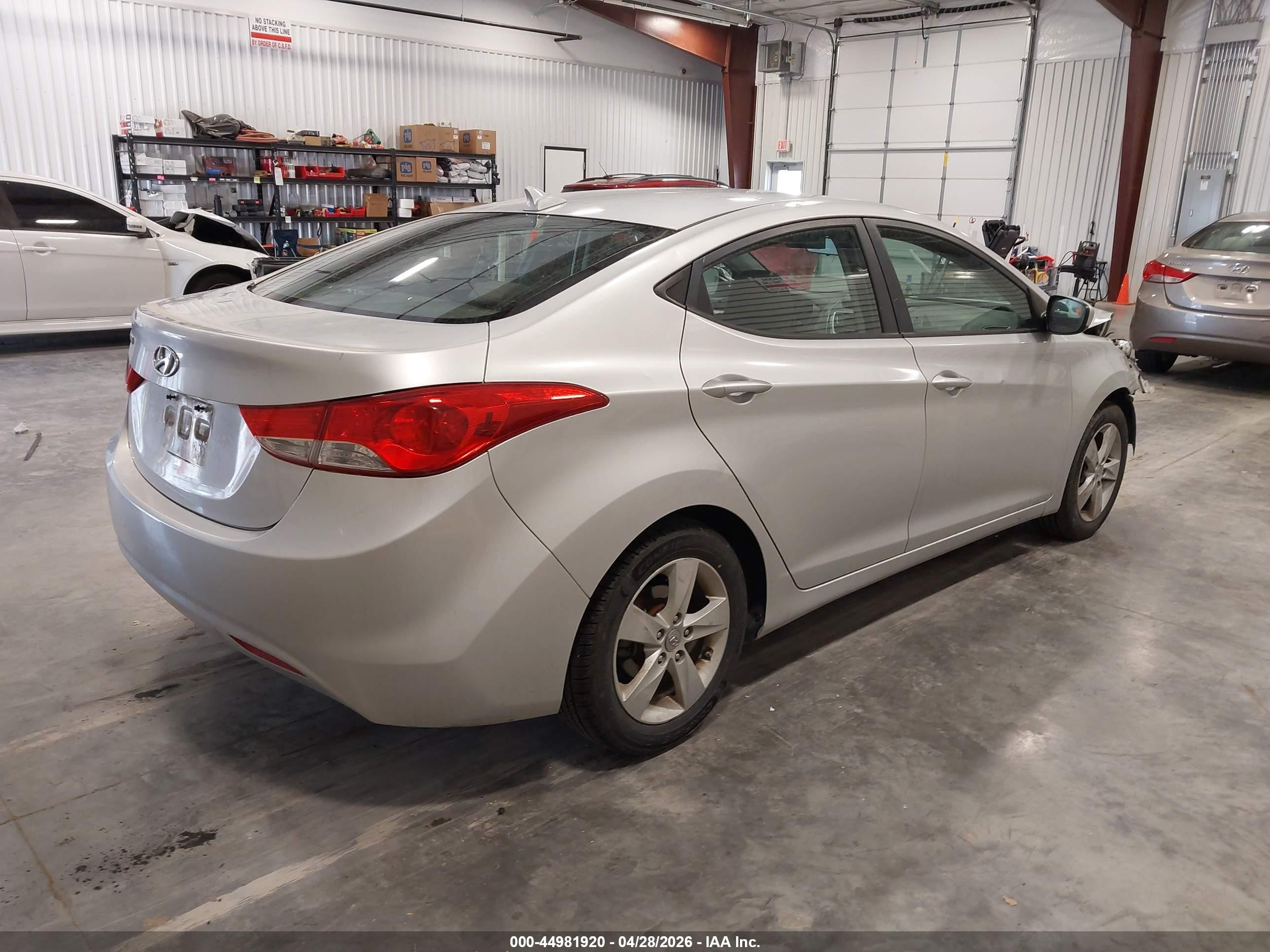 2012 Hyundai Elantra Gls (ulsan Plant) Silver vin: KMHDH4AE0CU375584