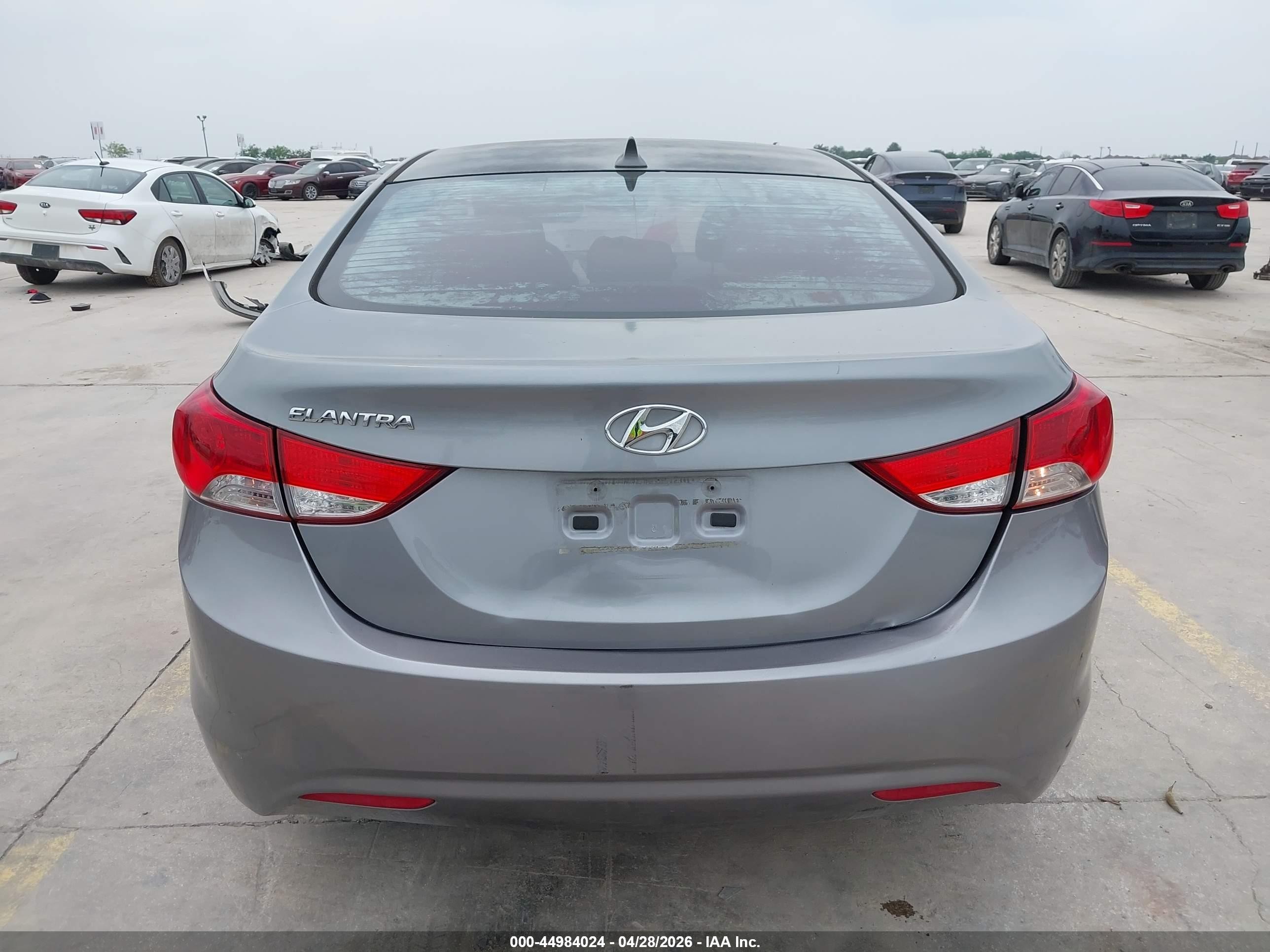 2013 Hyundai Elantra Gls/limited Серебряный vin: KMHDH4AE0DU498335