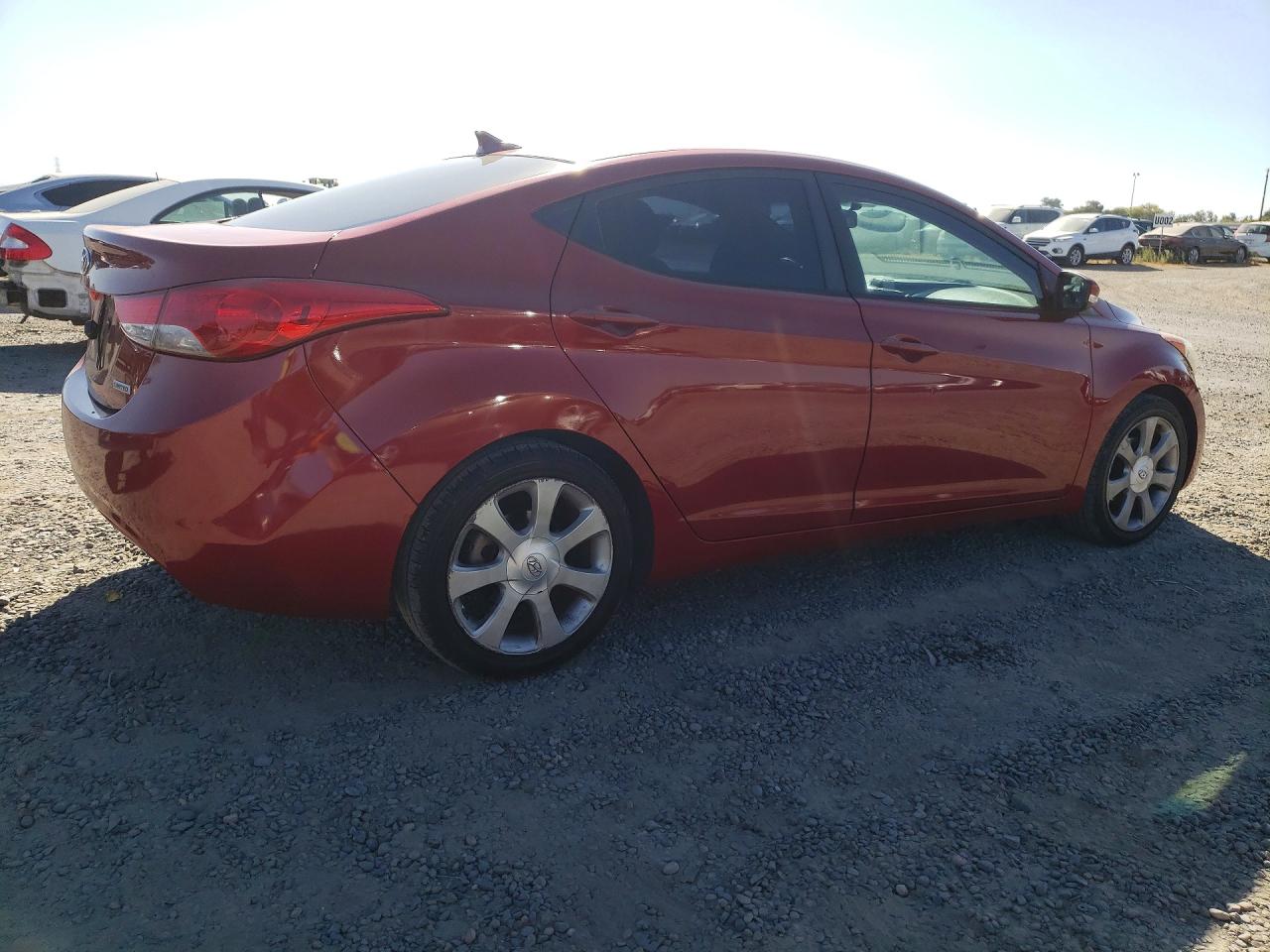 2013 Hyundai Elantra Limited Red vin: KMHDH4AE0DU523153