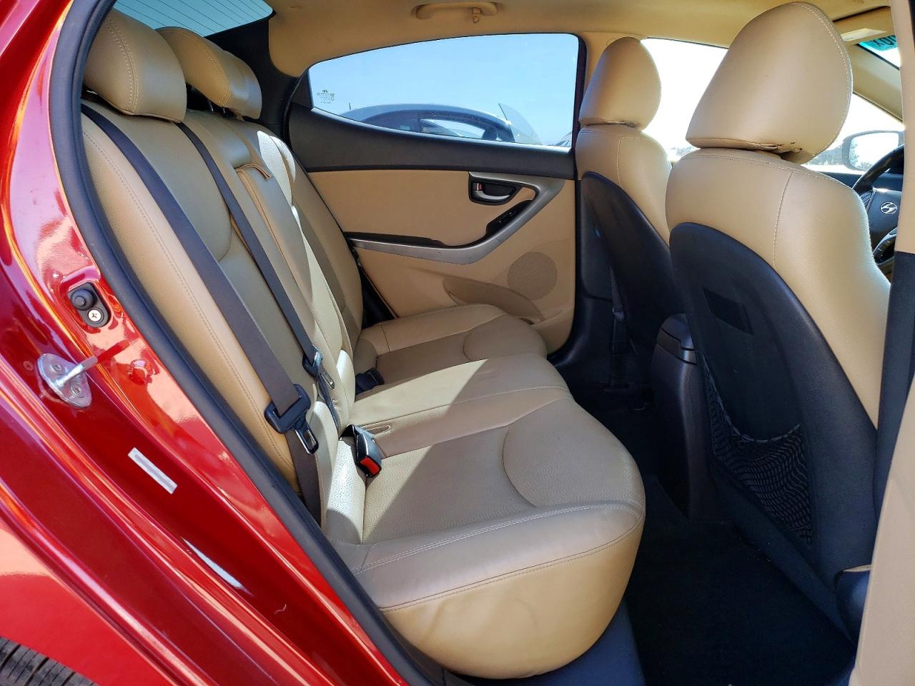 2013 Hyundai Elantra Limited Red vin: KMHDH4AE0DU523153