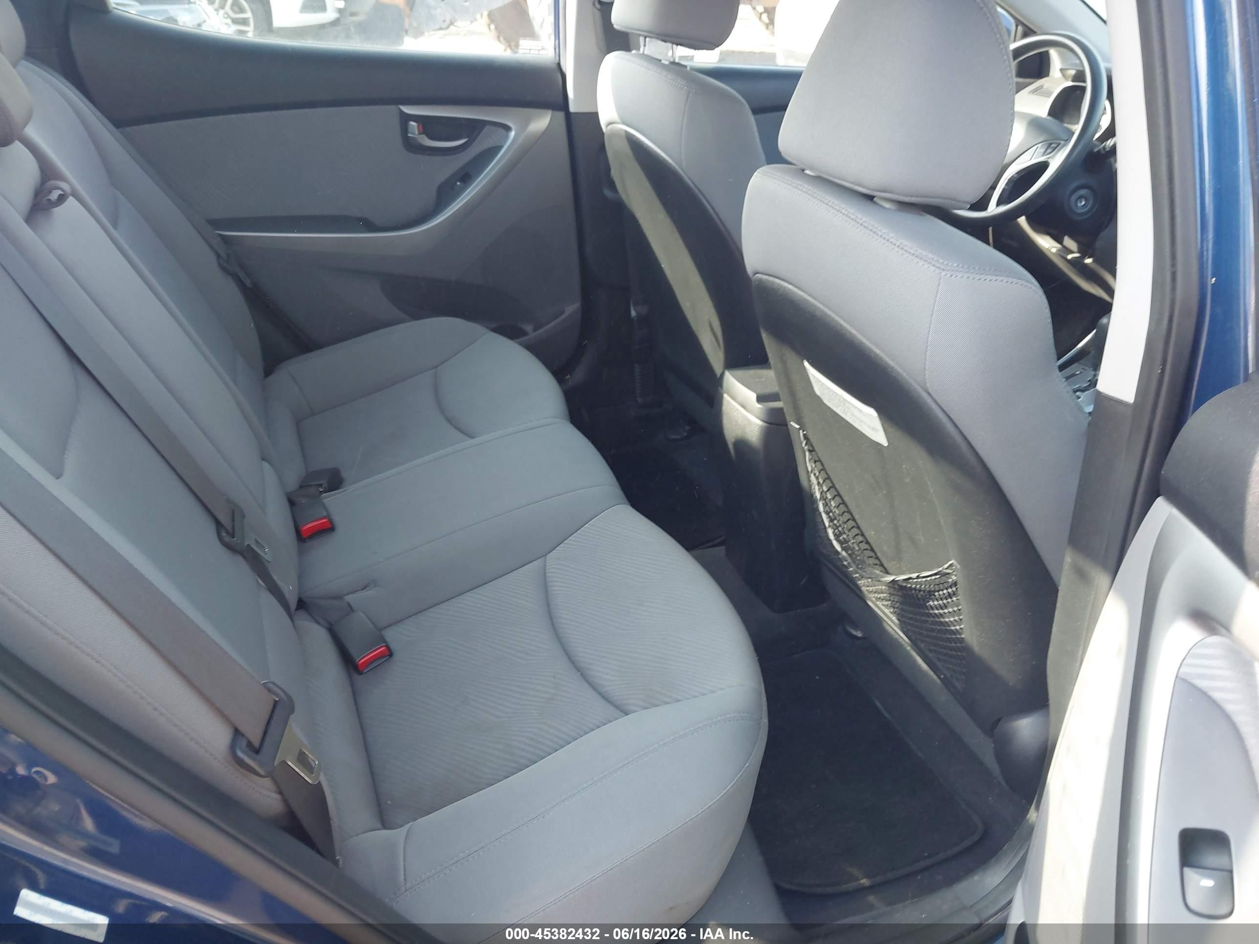 2013 Hyundai Elantra Gls Blue vin: KMHDH4AE0DU530409
