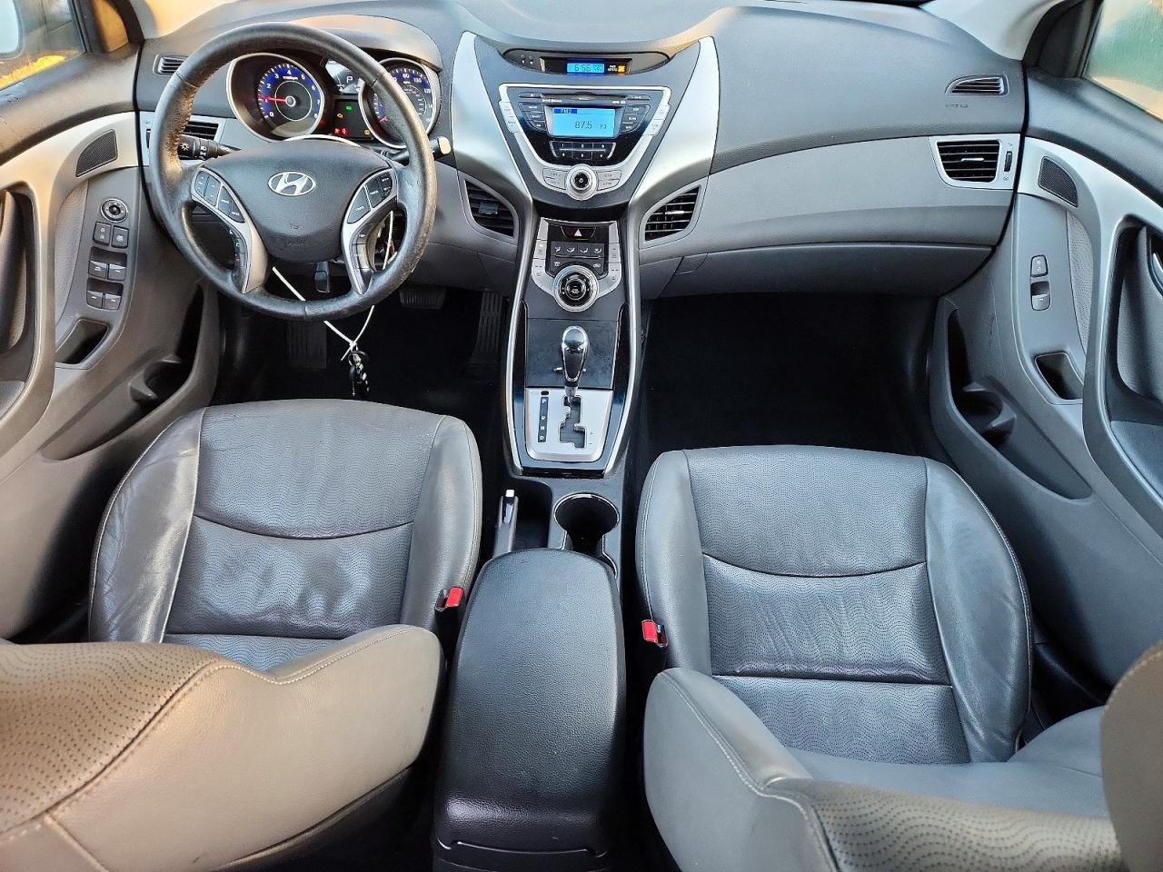 2013 Hyundai Elantra Limited Silver vin: KMHDH4AE0DU531060