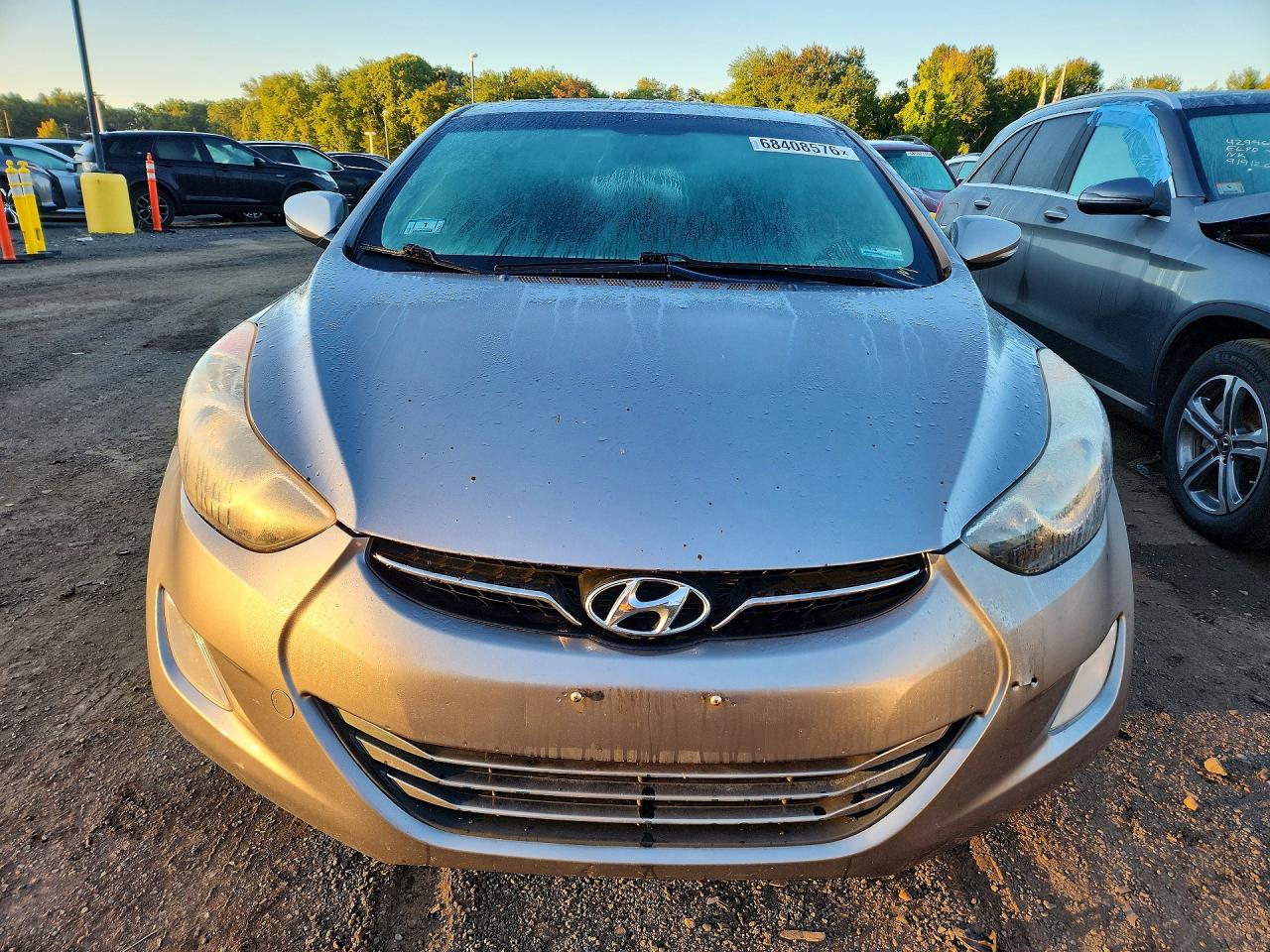 2013 Hyundai Elantra Limited Silver vin: KMHDH4AE0DU531060