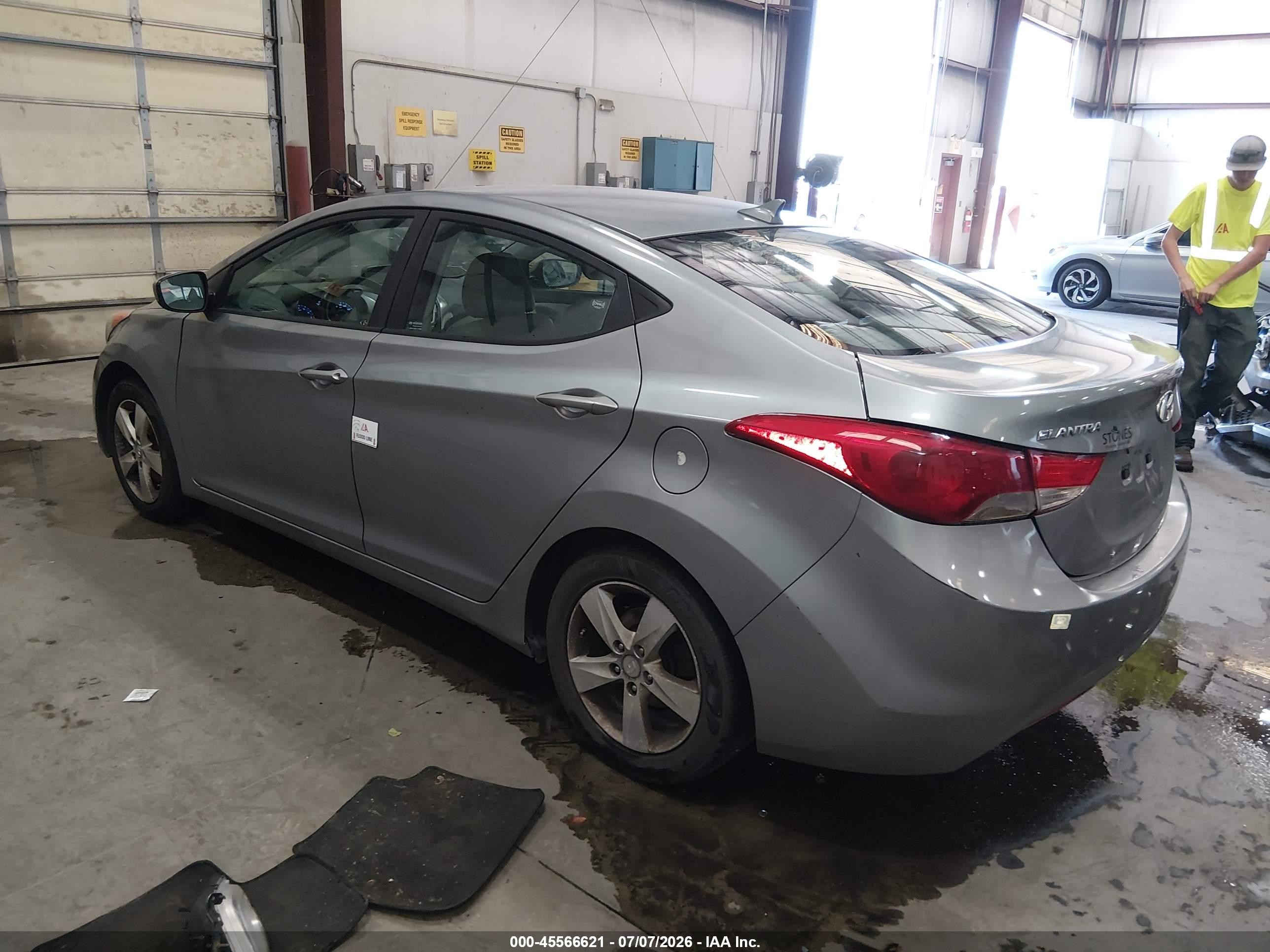2013 Hyundai Elantra Gls Silver vin: KMHDH4AE0DU588276