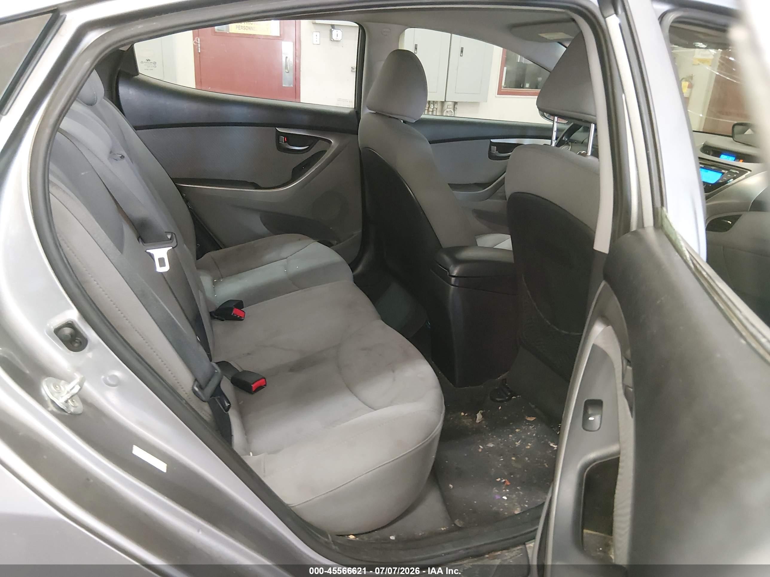 2013 Hyundai Elantra Gls Silver vin: KMHDH4AE0DU588276