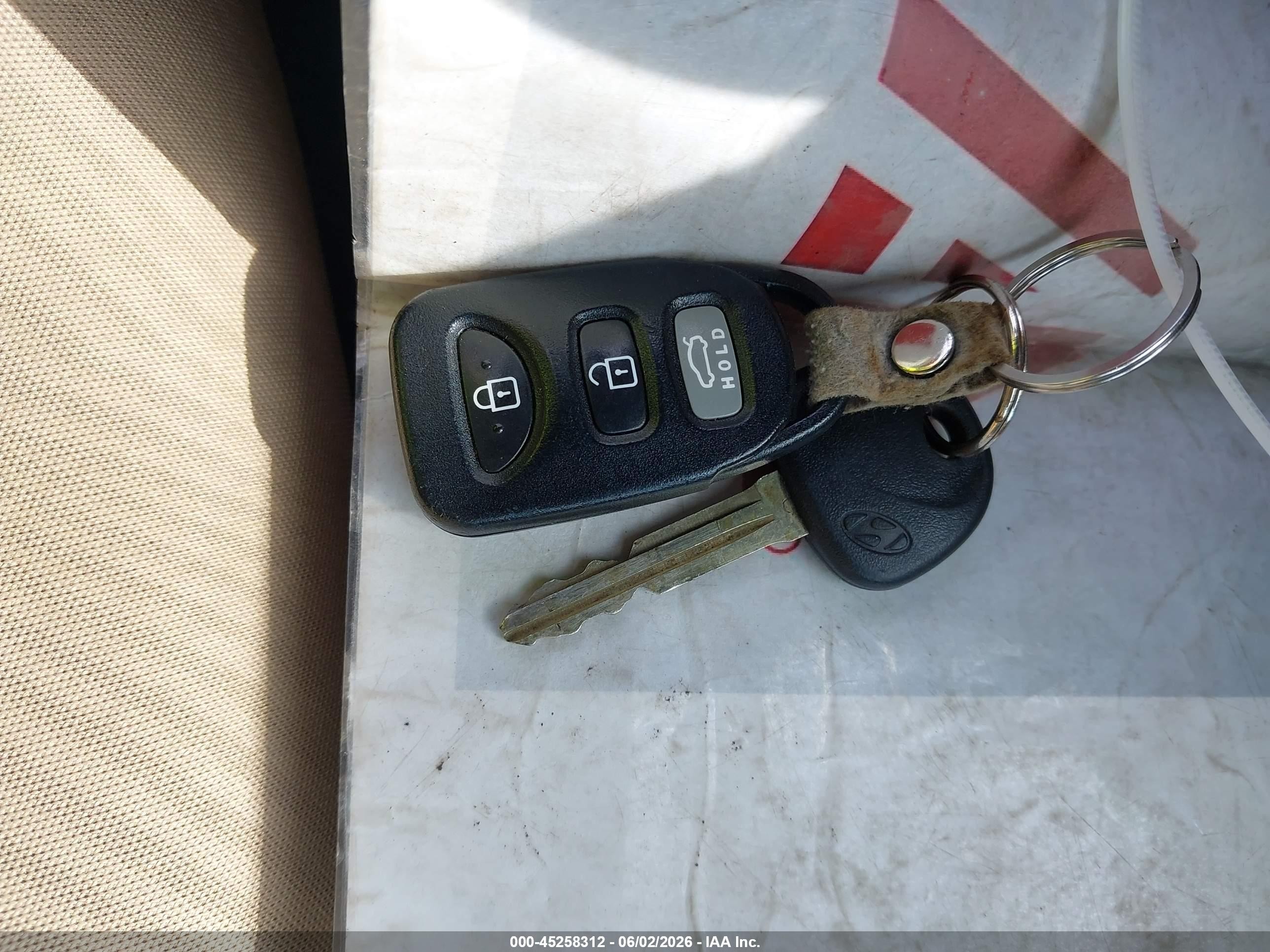 2013 Hyundai Elantra Gls Light Blue vin: KMHDH4AE0DU594658